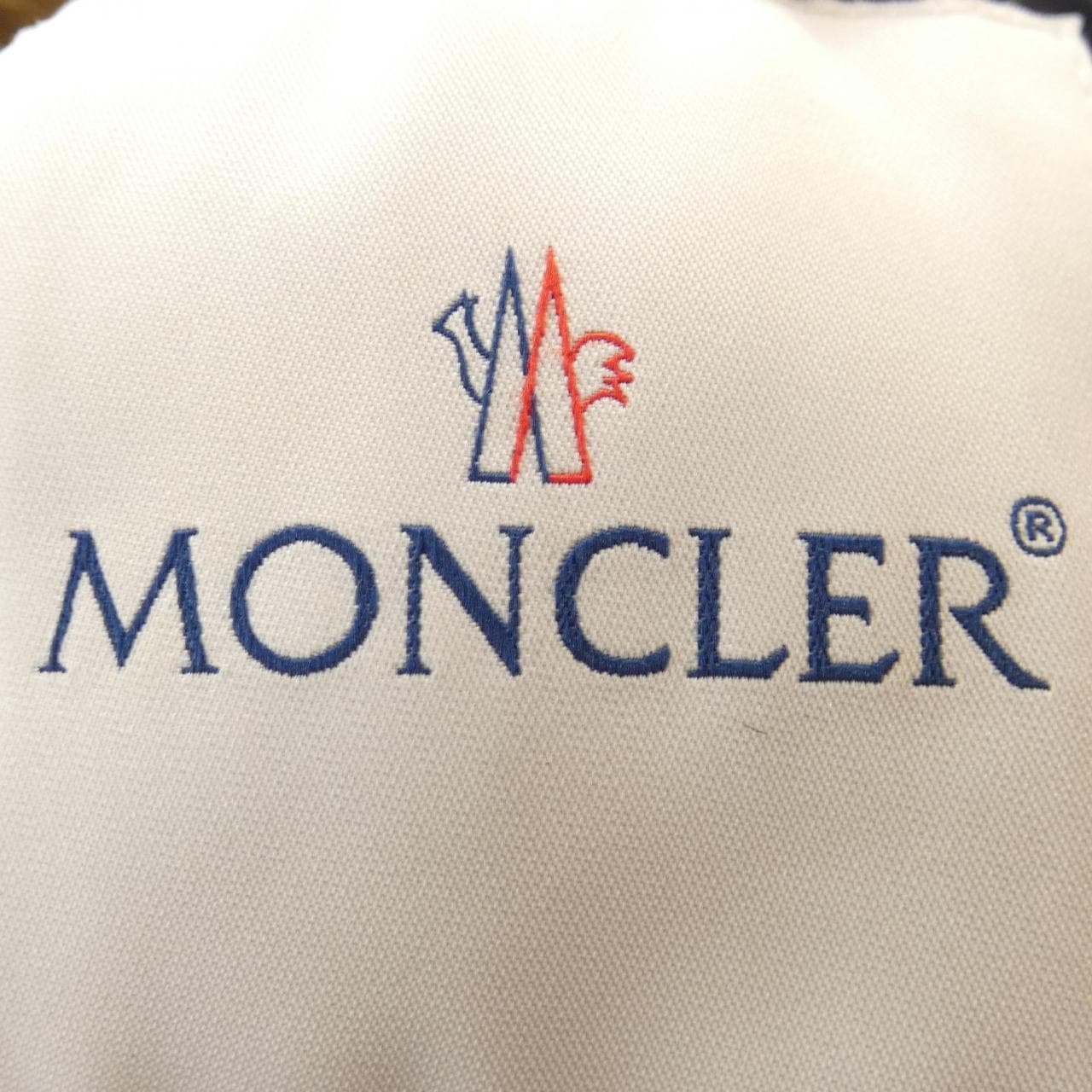 MONCLER AJA羽绒大衣
