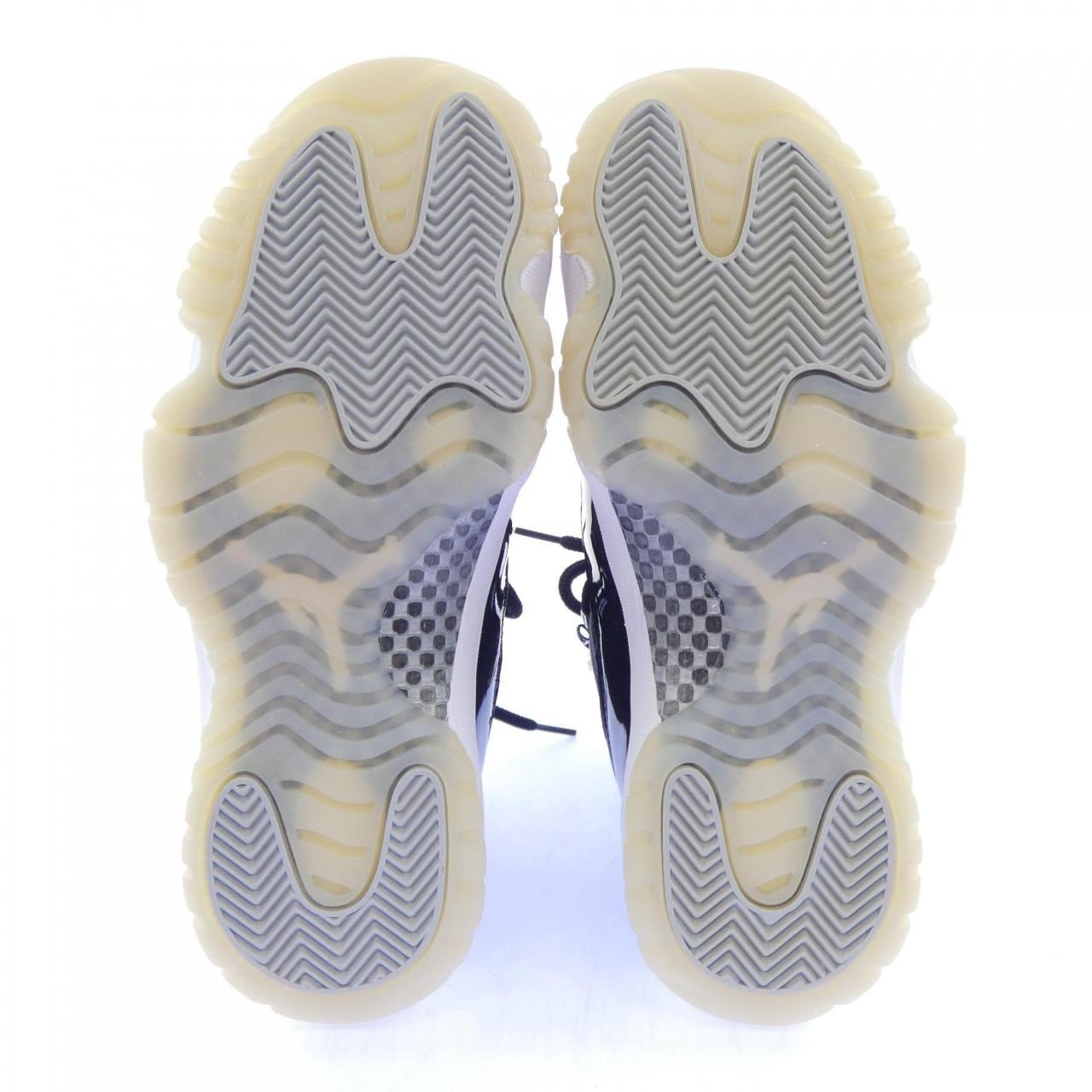 ナイキ NIKE AR0715-011 スニーカー