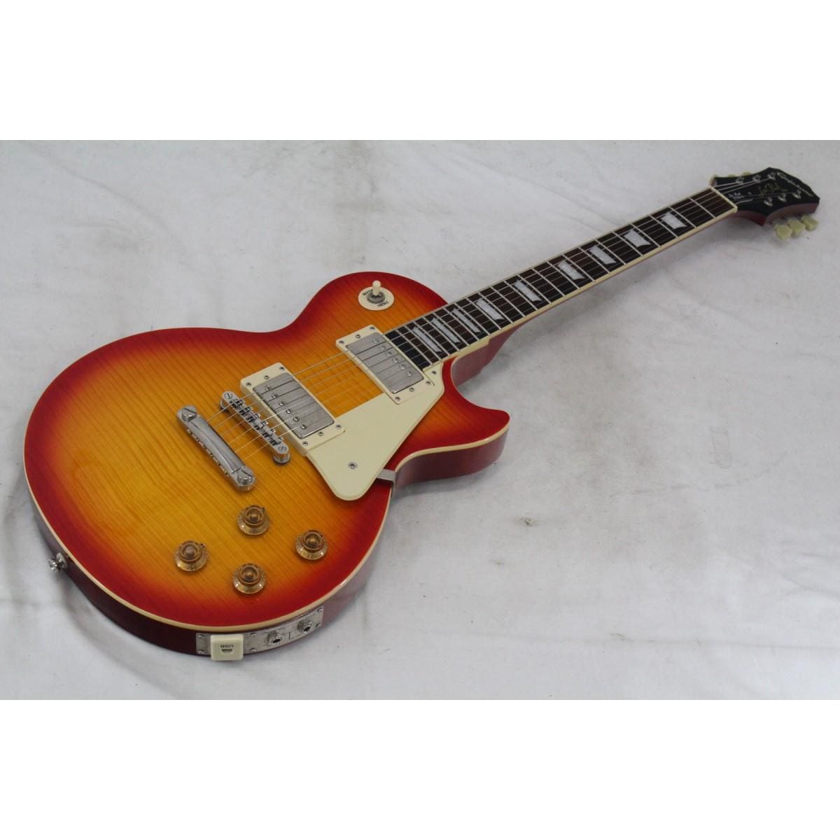 ＥＰＩＰＨＯＮＥ　　ＬＥＳ　ＰＡＵＬ　ＵＬＴＲＡ　ＩＩＩ