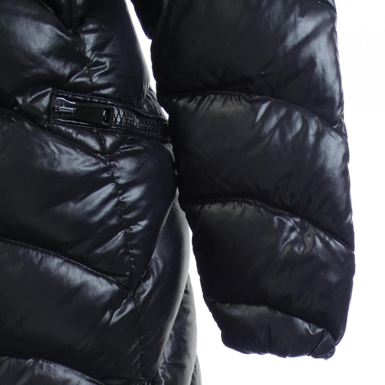 モンクレール MONCLER ALBIZIA ダウンコート