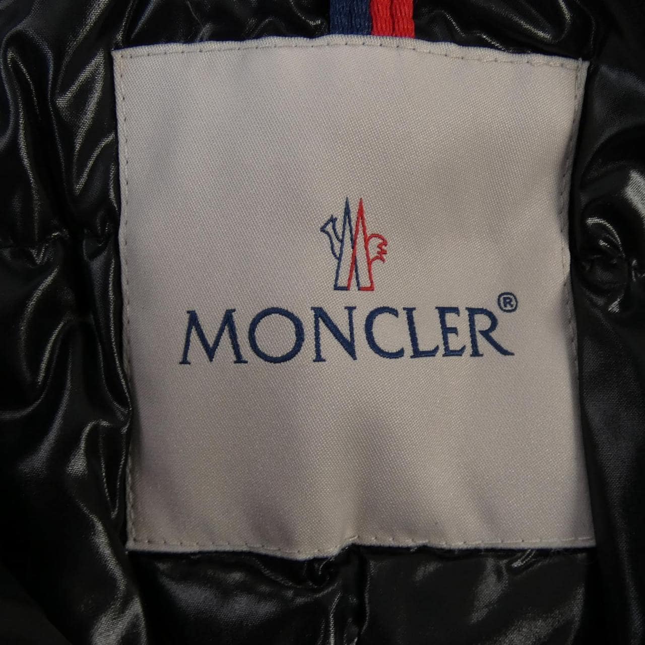 MONCLER蒙克勒羽绒服