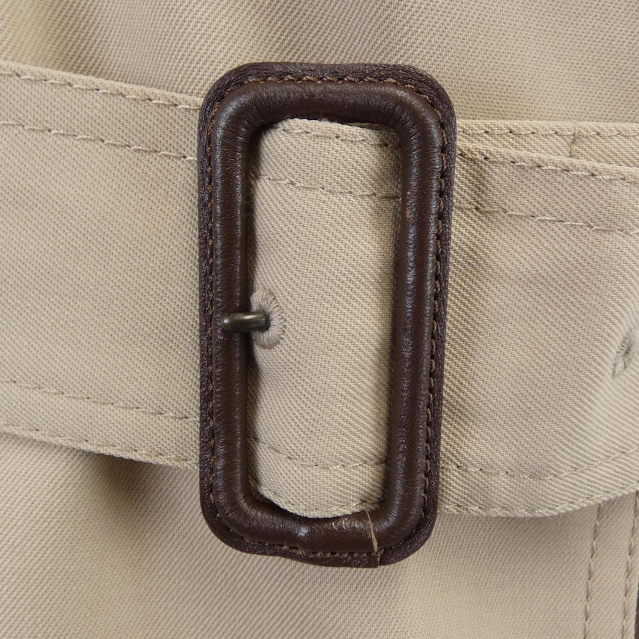 ニジュウサンク 23区 トレンチコート