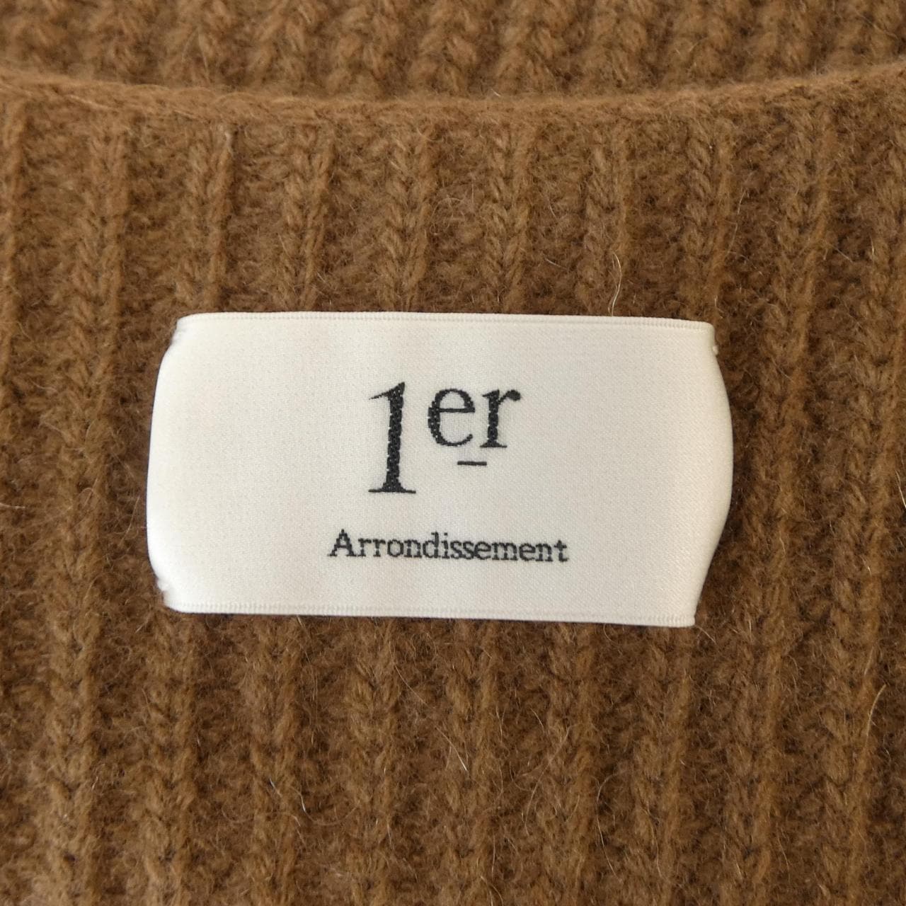 プルミエアロンディスモン 1er Arrondissement B1093AKW411 ニット