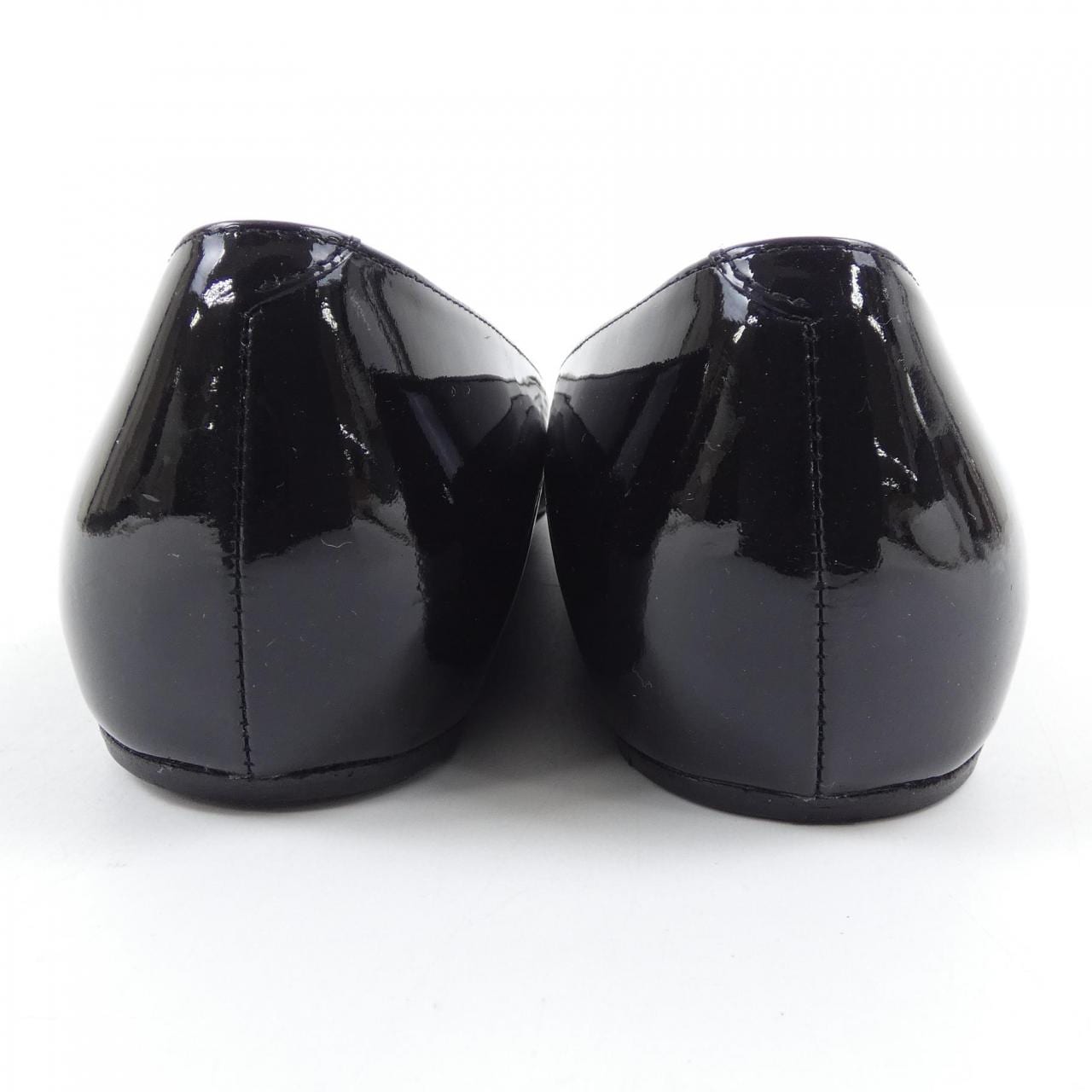 ロジェヴィヴィエ ROGER VIVIER パンプス