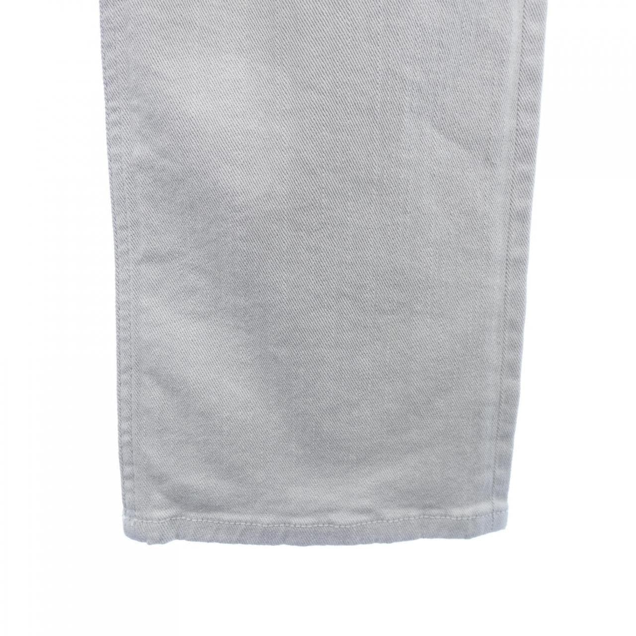 サルヴァトーレフェラガモ SALVATORE FERRAGAMO ジーンズ