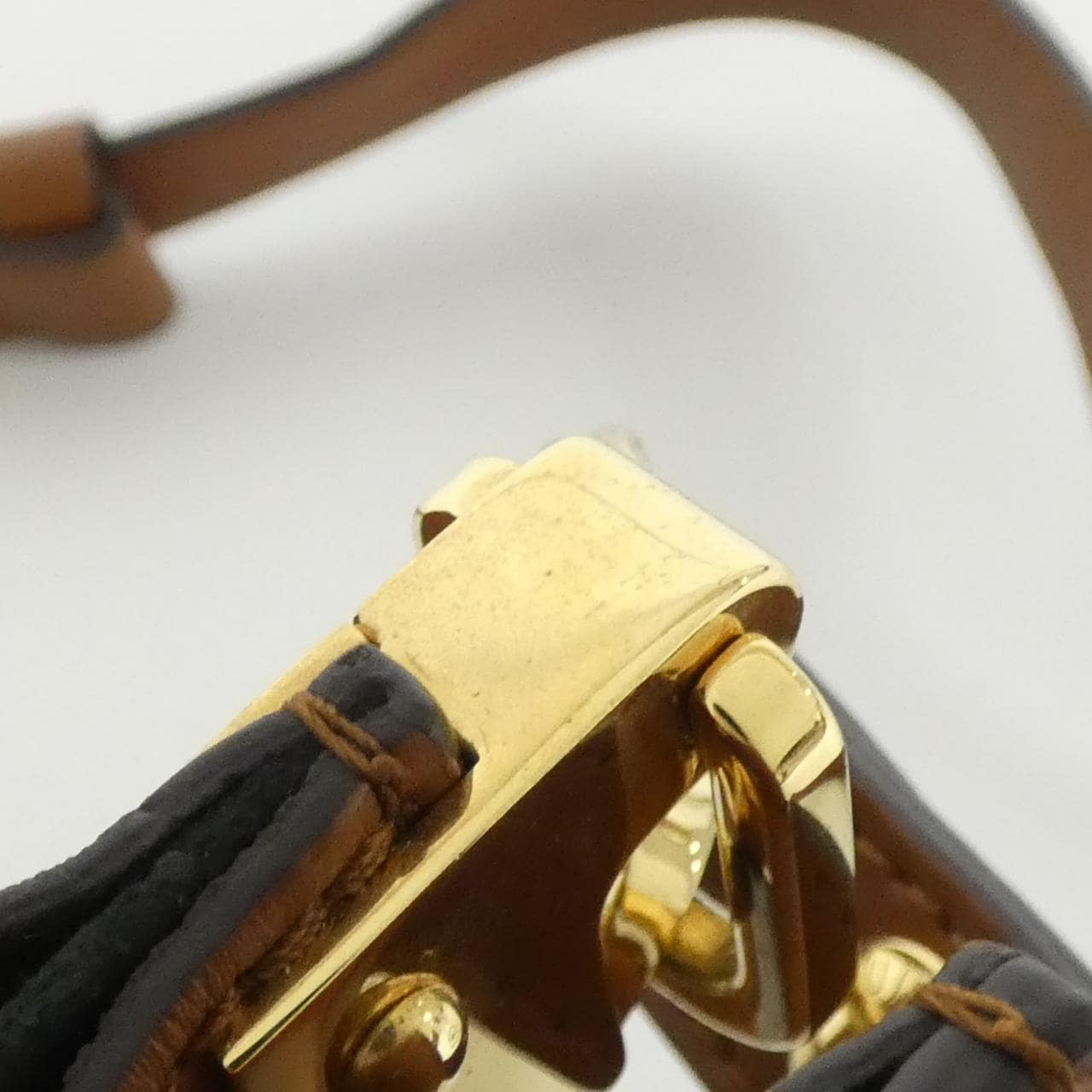 ルイヴィトン モノグラム リバース ドーフィーヌ MINI M44580 ショルダーバッグ