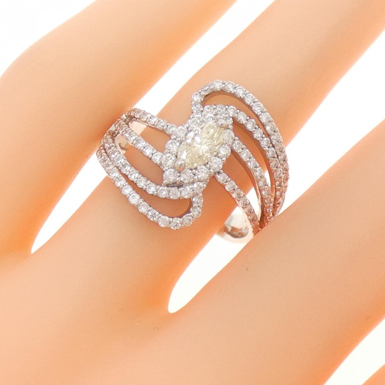 PT900 ダイヤモンド リング 0.340CT M SI1 マーキスカット