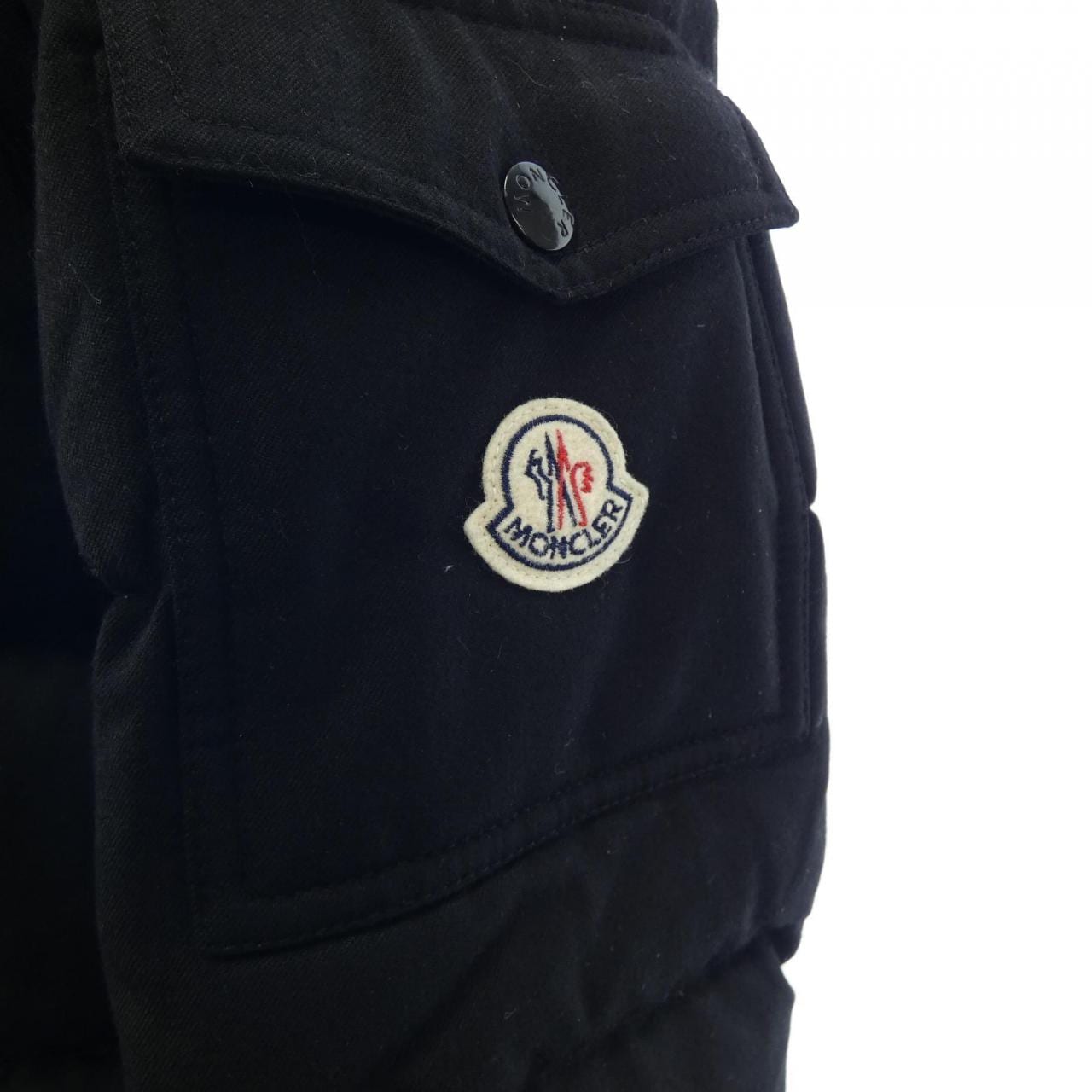 モンクレール MONCLER ダウンジャケット
