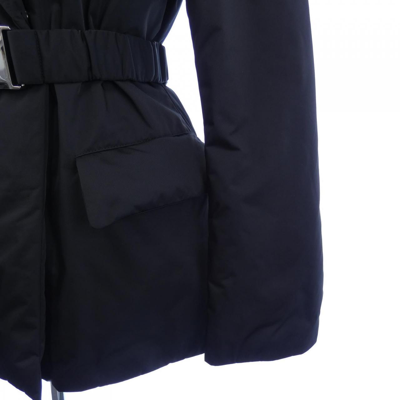 モンクレール MONCLER ダウンジャケット