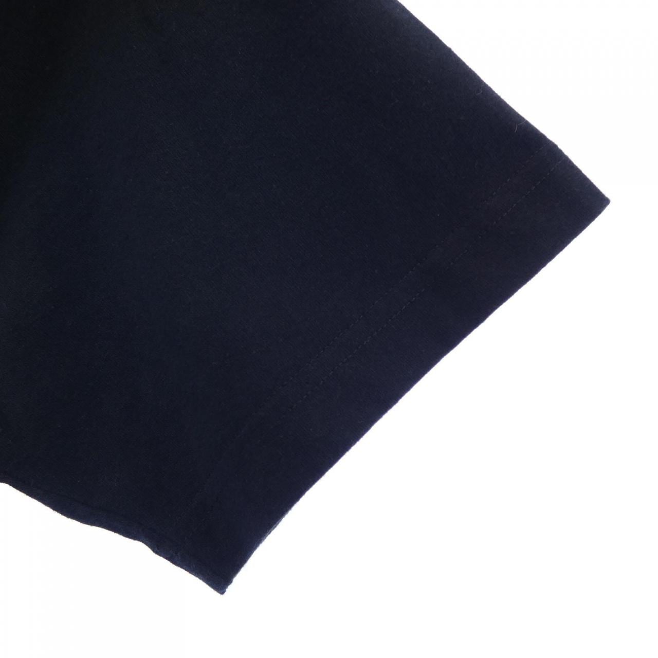 ヴェトモン VETEMENTS UE51TR620B UNISEX Tシャツ