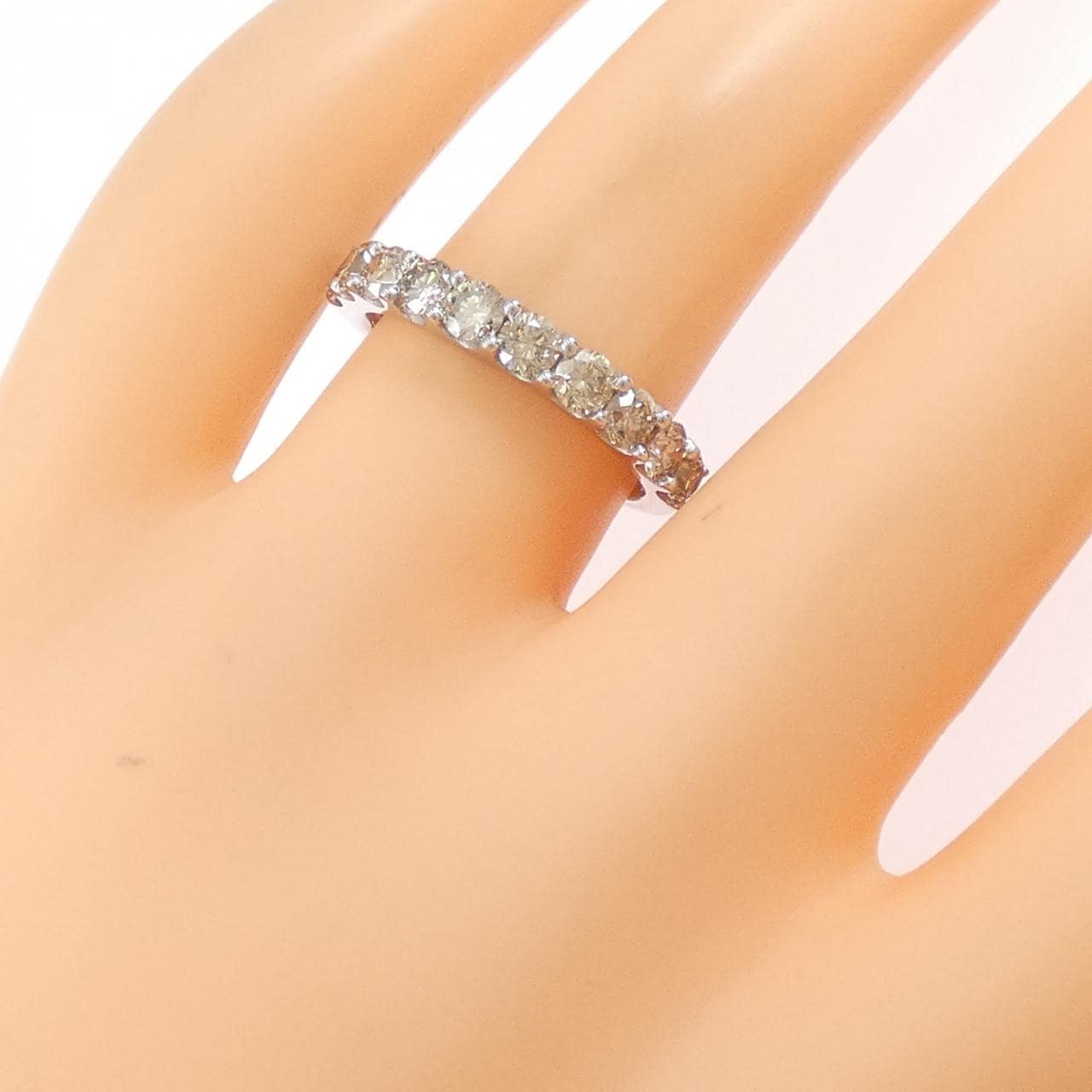 K18WG ハーフエタニティ ダイヤモンド リング 1.05CT