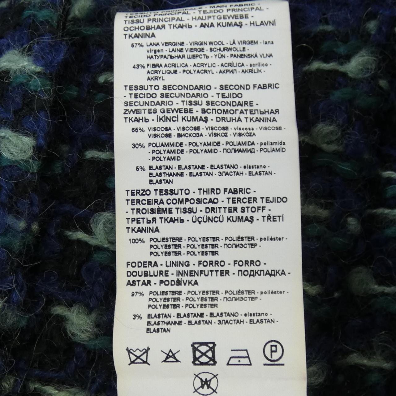 エンポリオアルマーニ EMPORIO ARMANI ノーカラージャケット