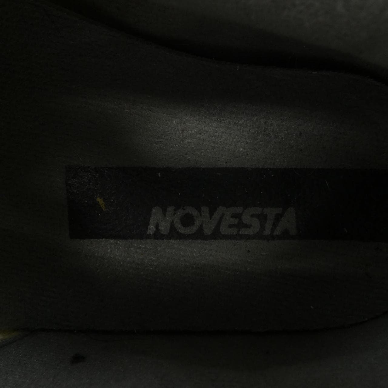 ノヴェスタ NOVESTA スニーカー