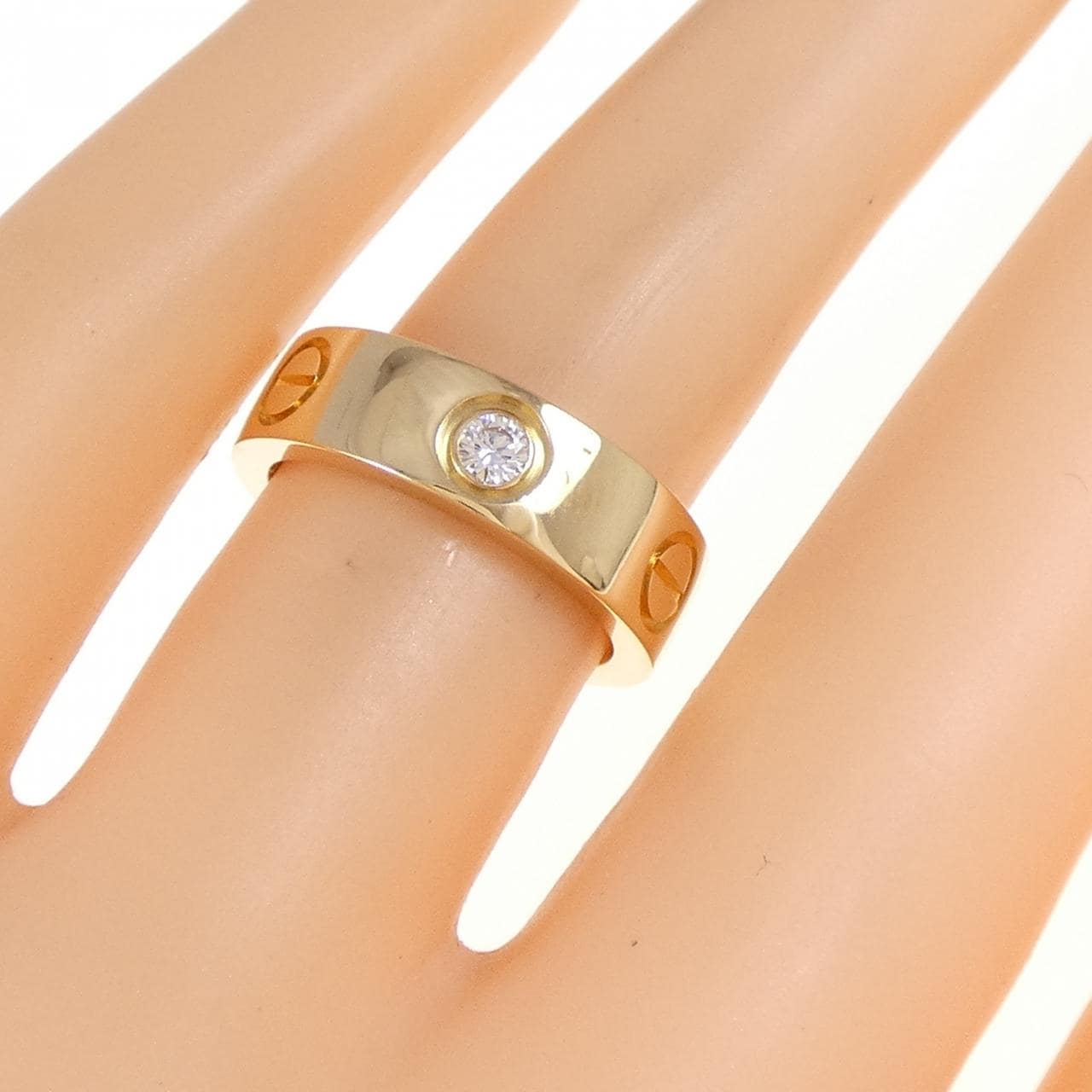 カルティエ ラブ ハーフダイヤ リング