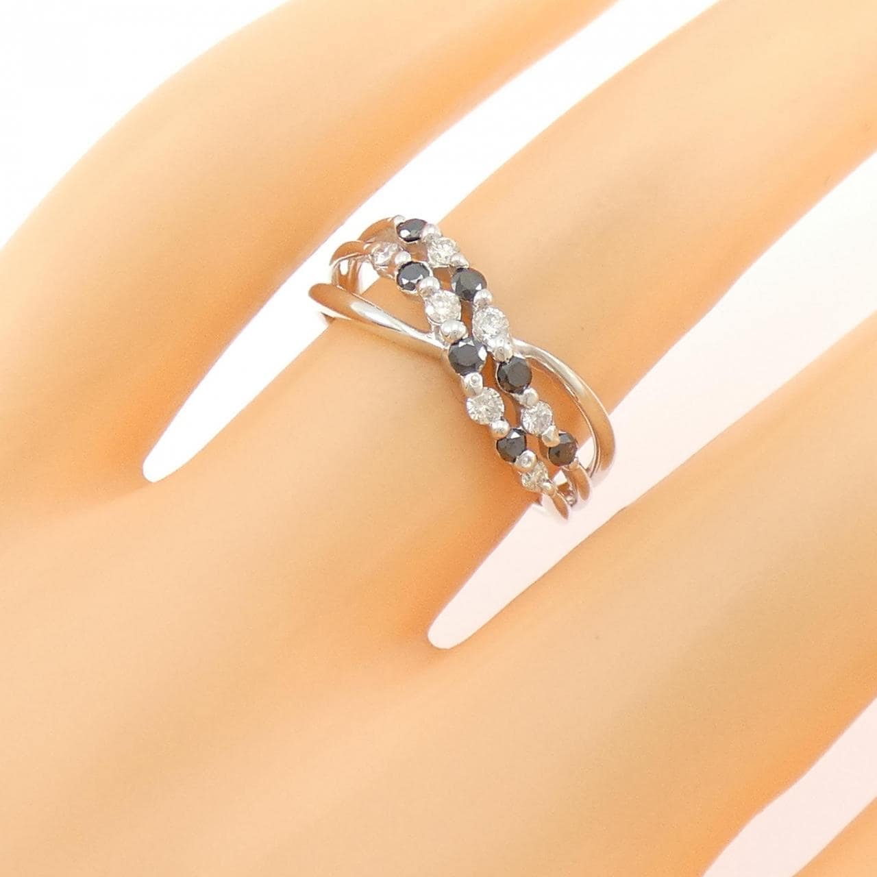 K18WG ダイヤモンド リング 0.35CT