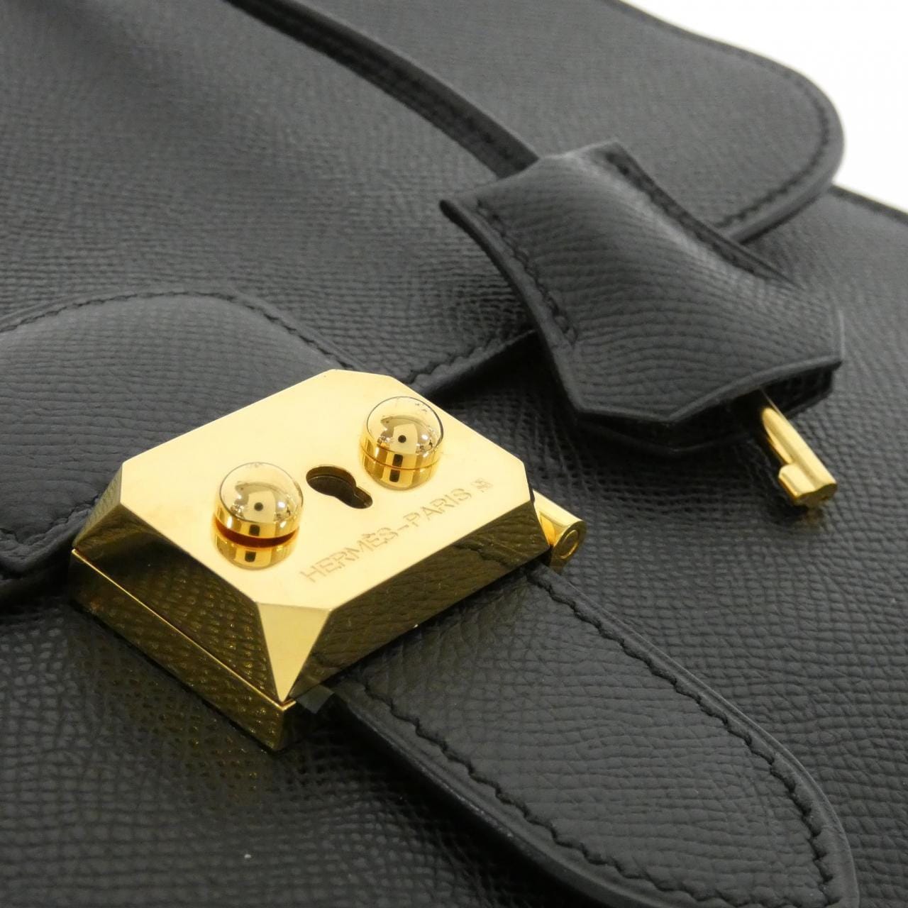 HERMES Sac a Depeche 27厘米 043860CC 包