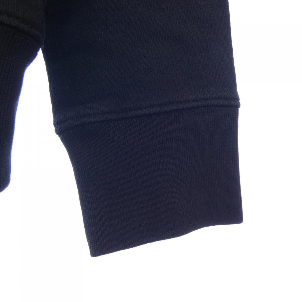 メゾンキツネ MAISON KITSUNE FM00322KM0001 スウェット