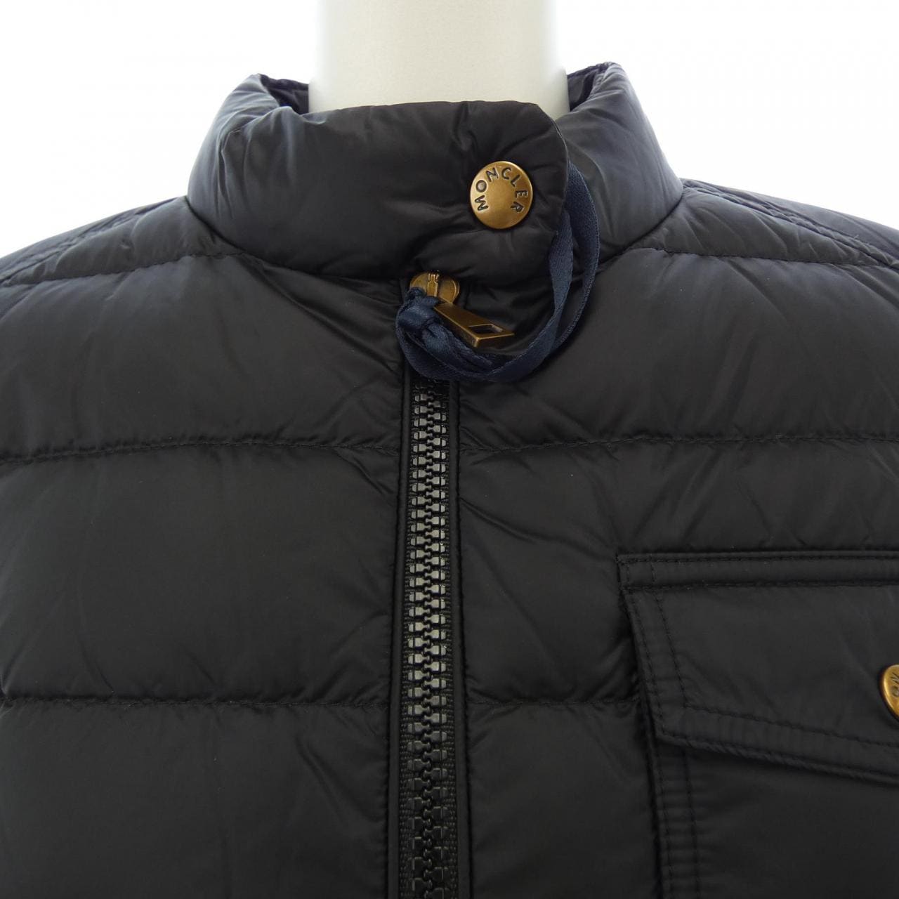 【新品】モンクレール MONCLER 20939B00028 ダウンジャケット