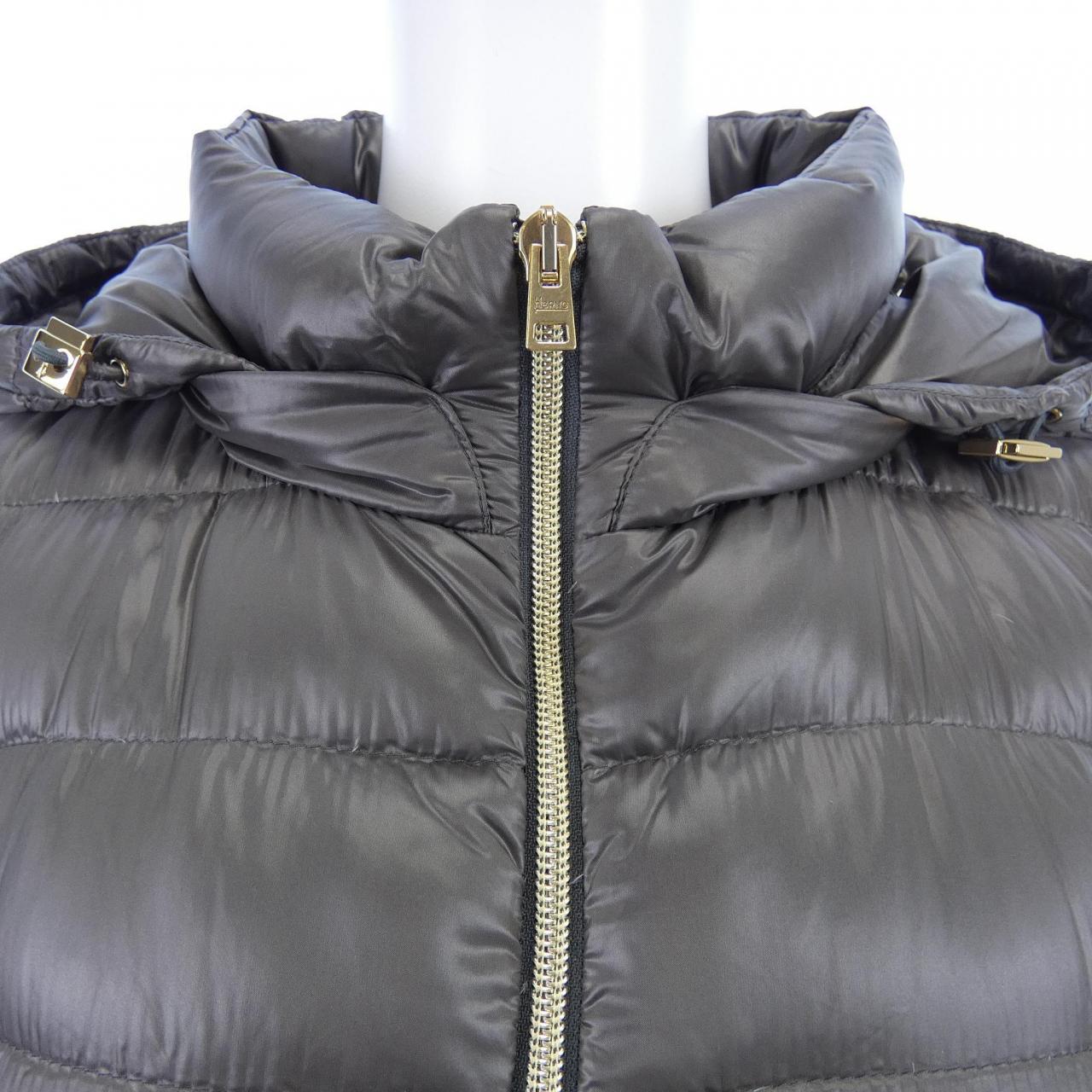 ヘルノ Herno PI0329D ダウンベスト