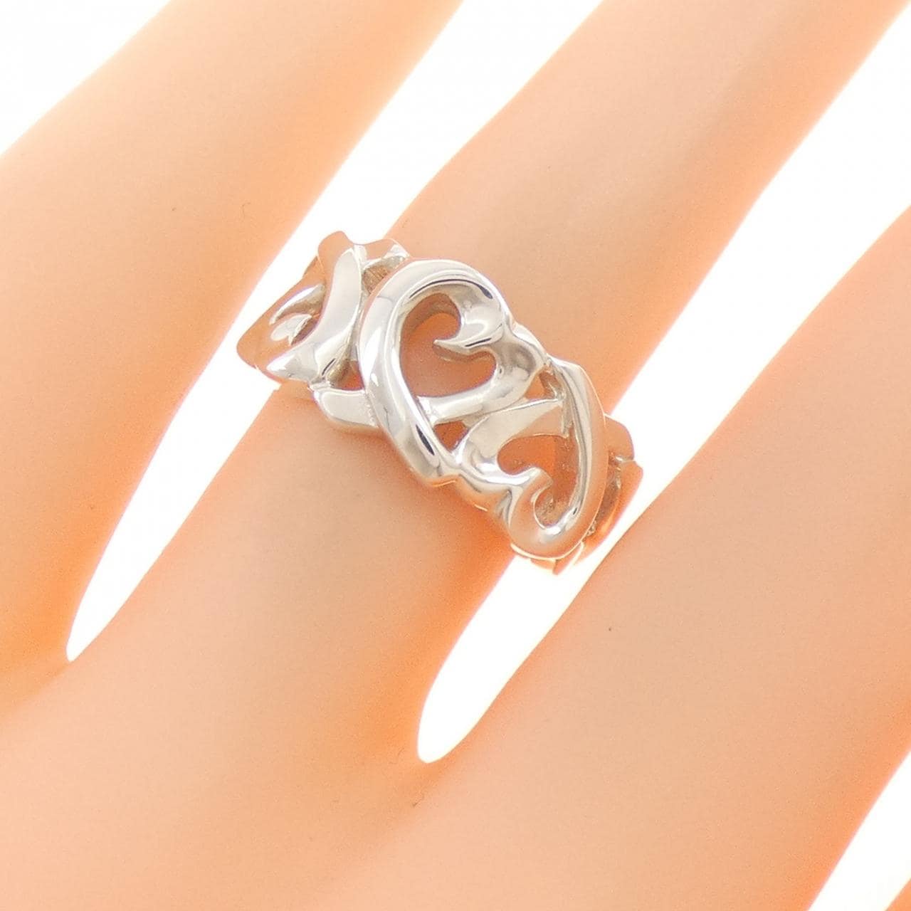 ティファニー トリプルラビングハート　コピー リング