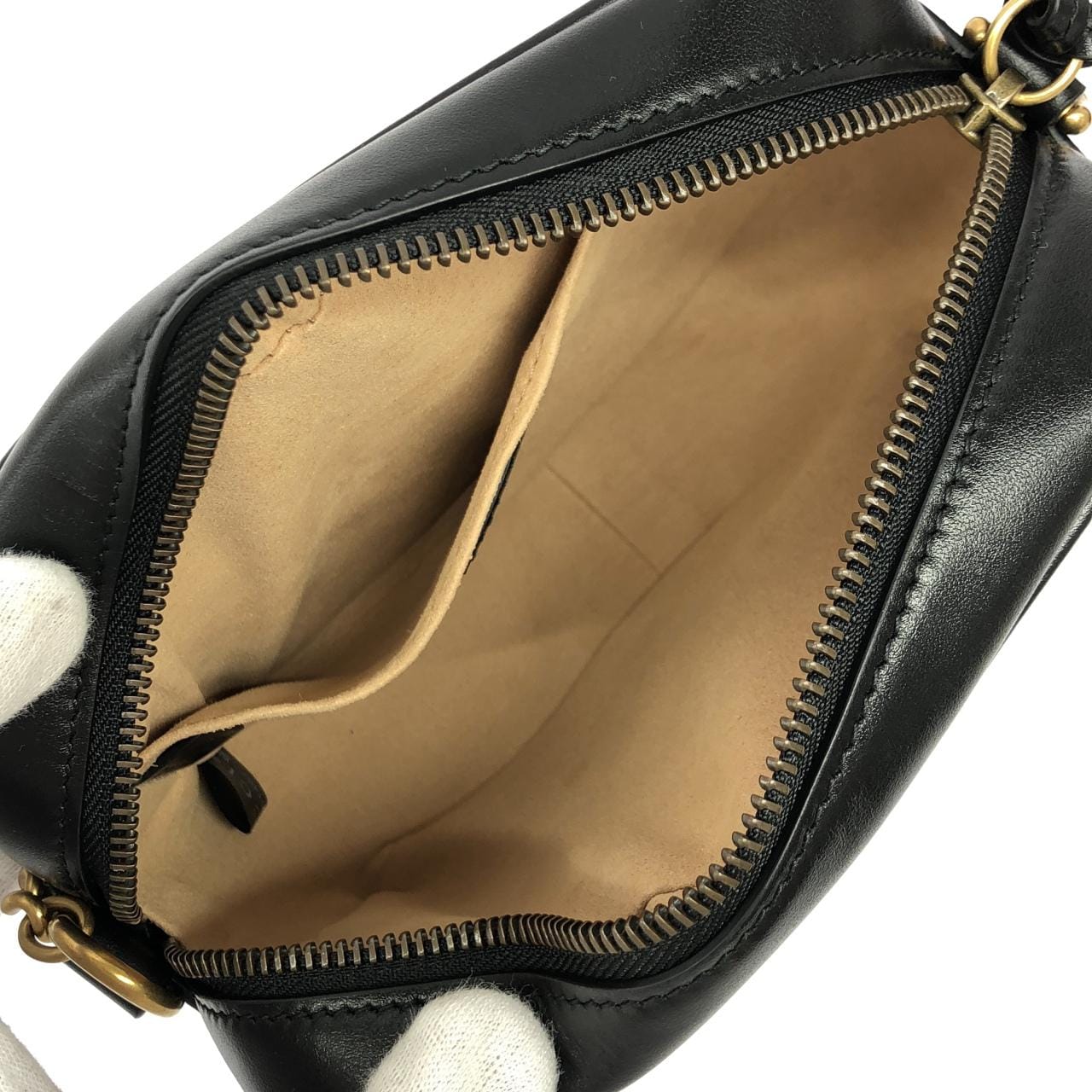 グッチ GG MARMONT 448065 DTD1T ショルダーバッグ