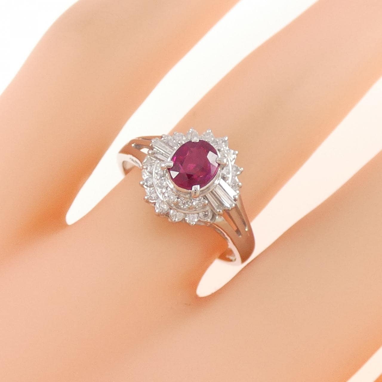 PT900 ルビー リング 0.56CT