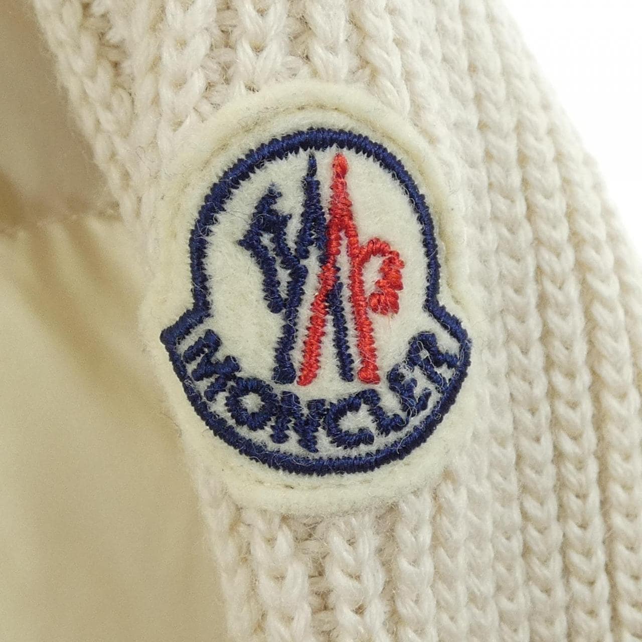 モンクレール MONCLER 20919B51900 ダウンジャケット