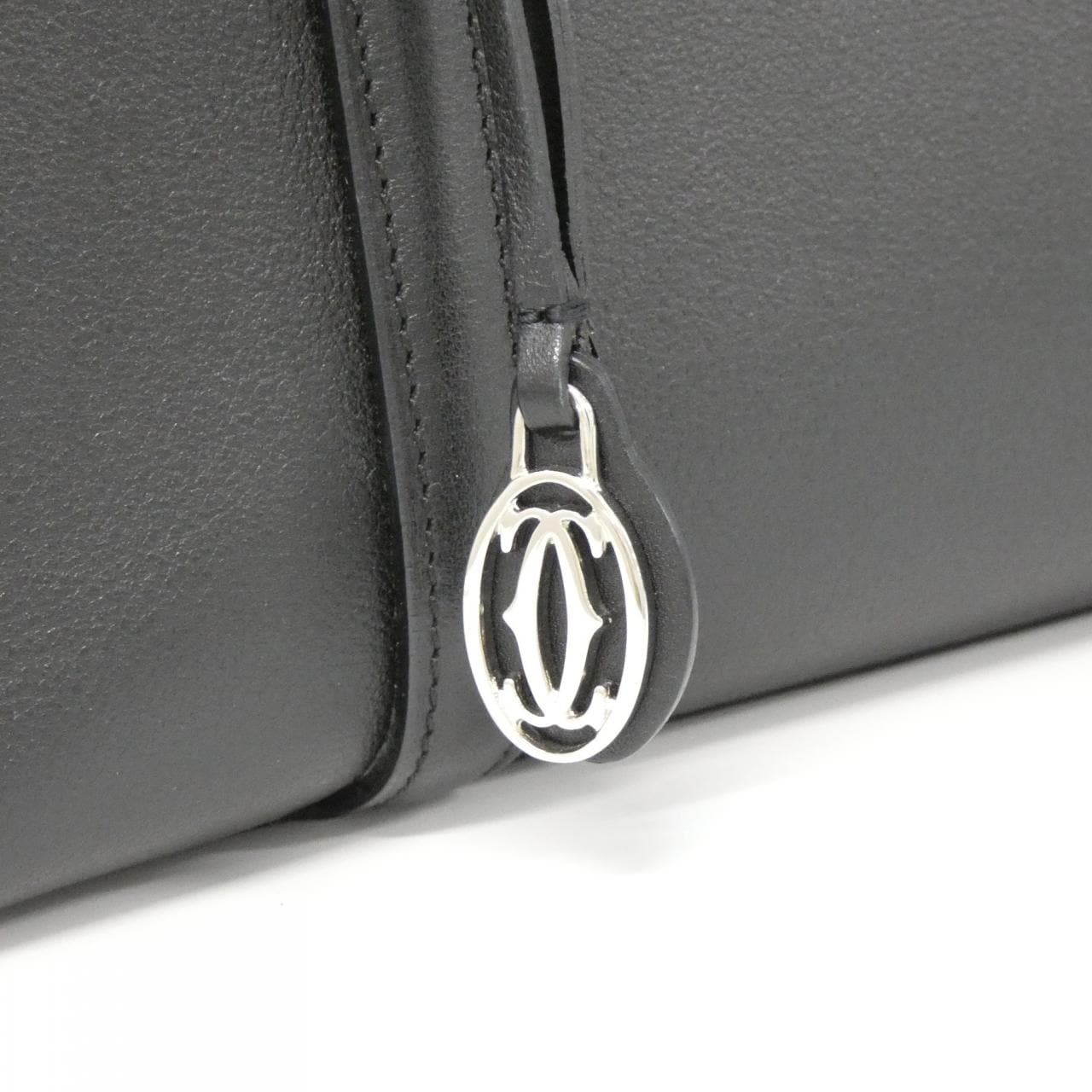 【ヴィンテージ】カルティエ CABOCHON カボション フラップ バッグ L1000620 バッグ