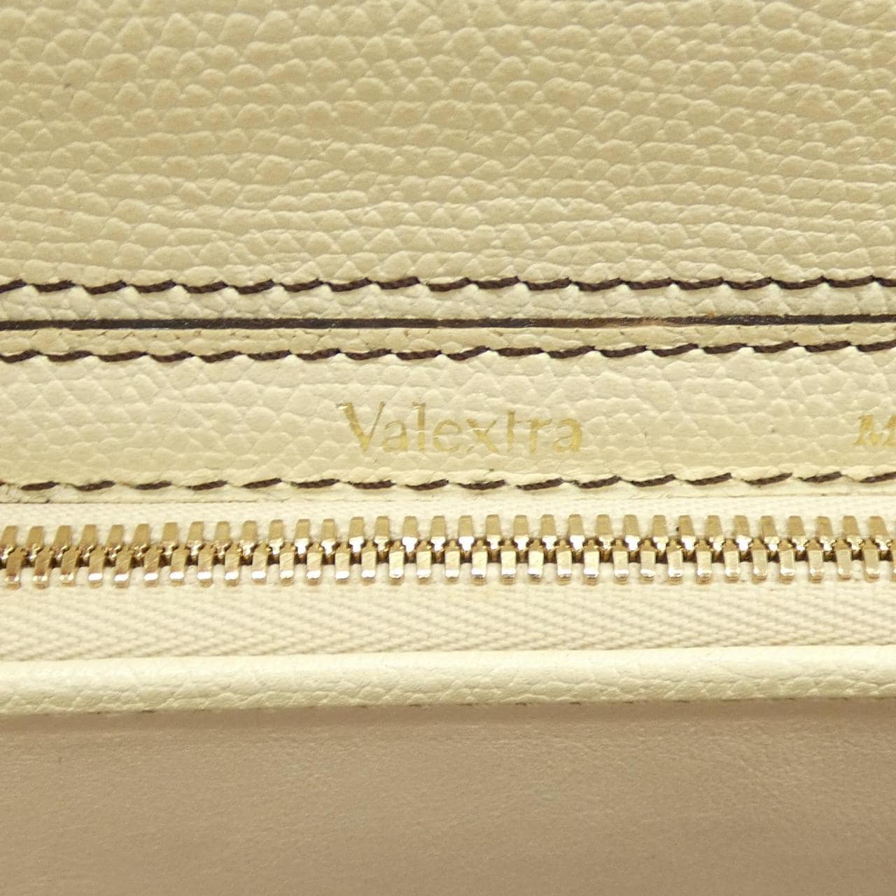 ヴァレクストラ VALEXTRA V5U01 BAG