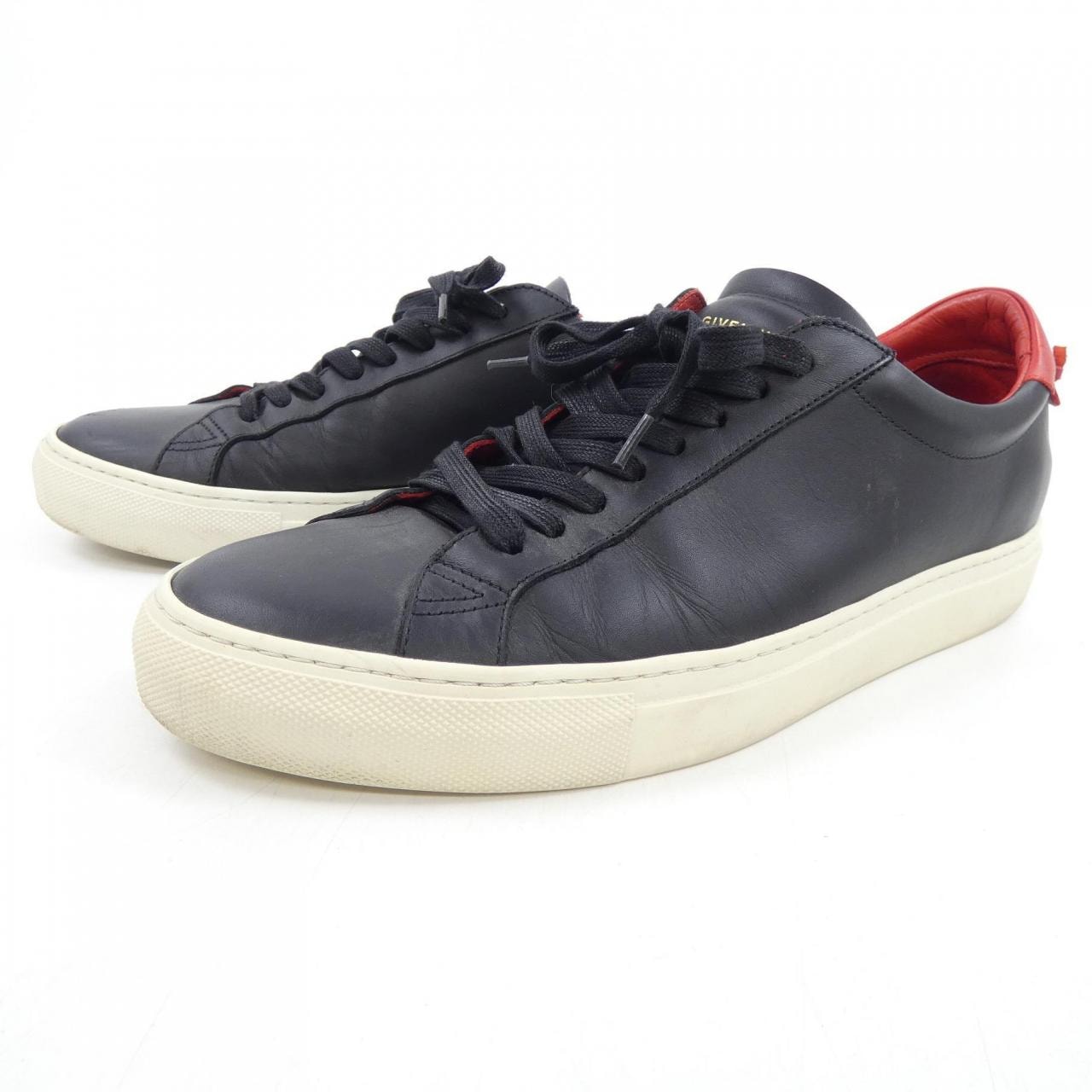 ジバンシー GIVENCHY スニーカー