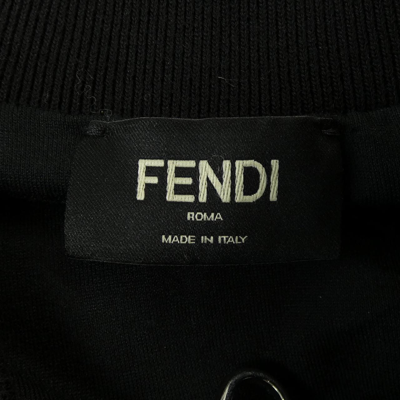 フェンディ FENDI FT0078 ARYQ ベスト