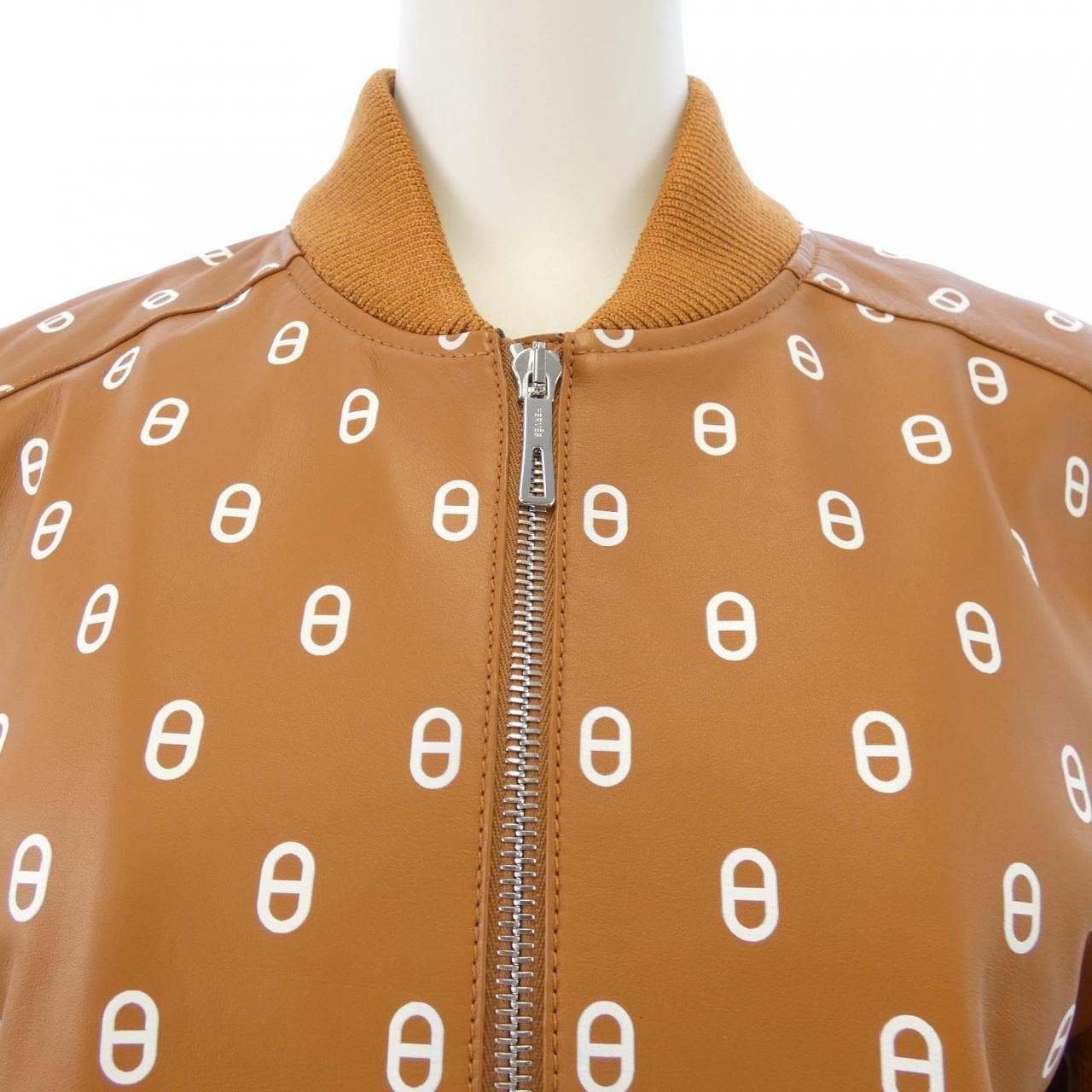 エルメス HERMES CHAINE D'ANCRE 4E1229DT レザージャケット