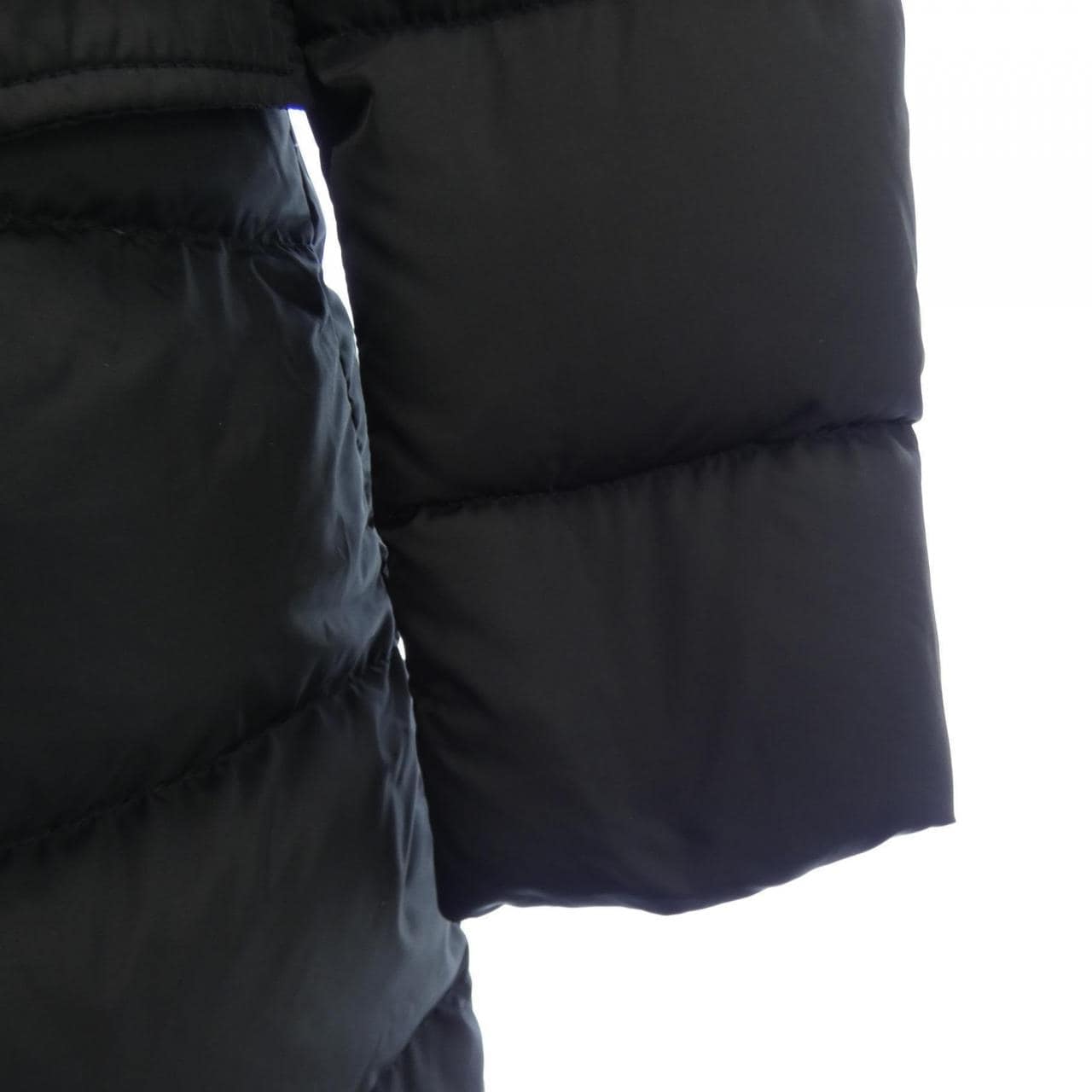 モンクレール MONCLER ダウンコート