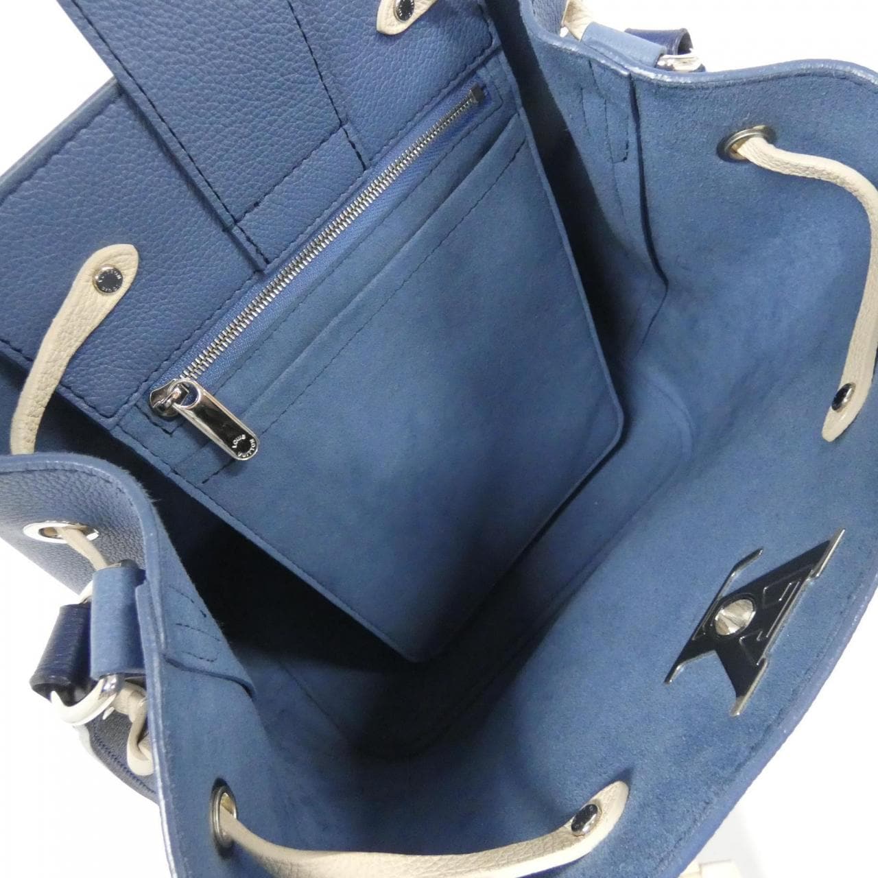 ルイヴィトン ロックミー バケット M51413 ショルダーバッグ