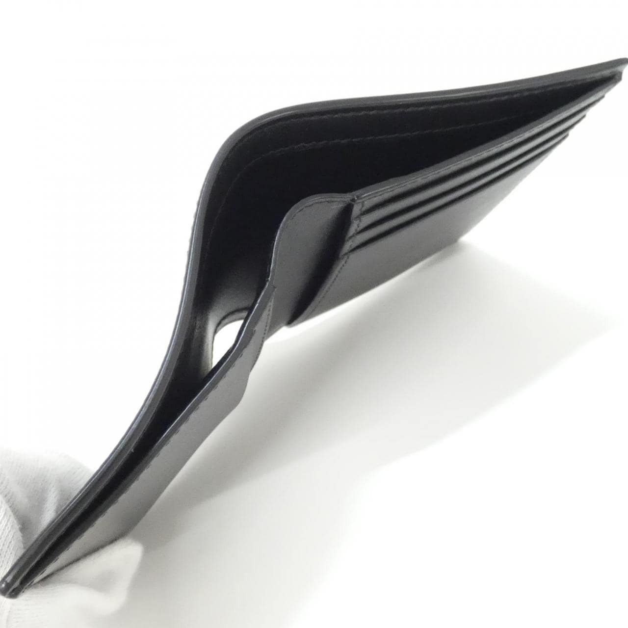 【未使用品】サンローラン 668726 H3Z2W 札入れ