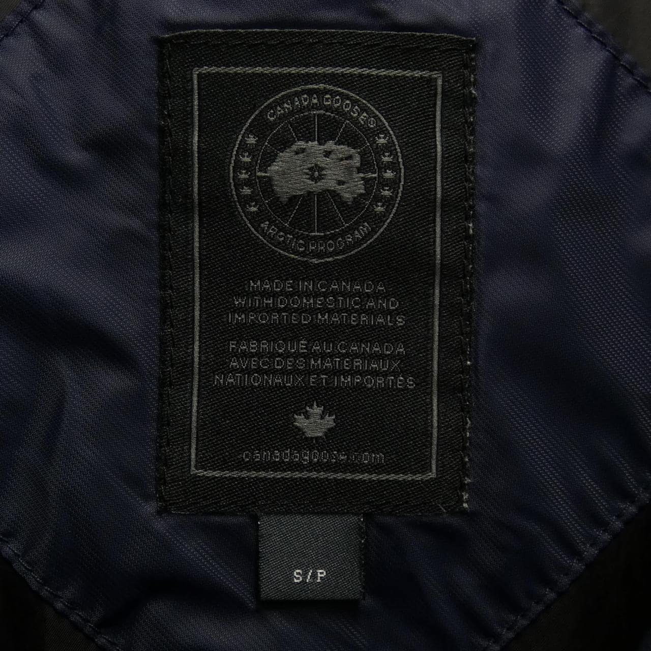 カナダグース CANADA GOOSE ダウンコート