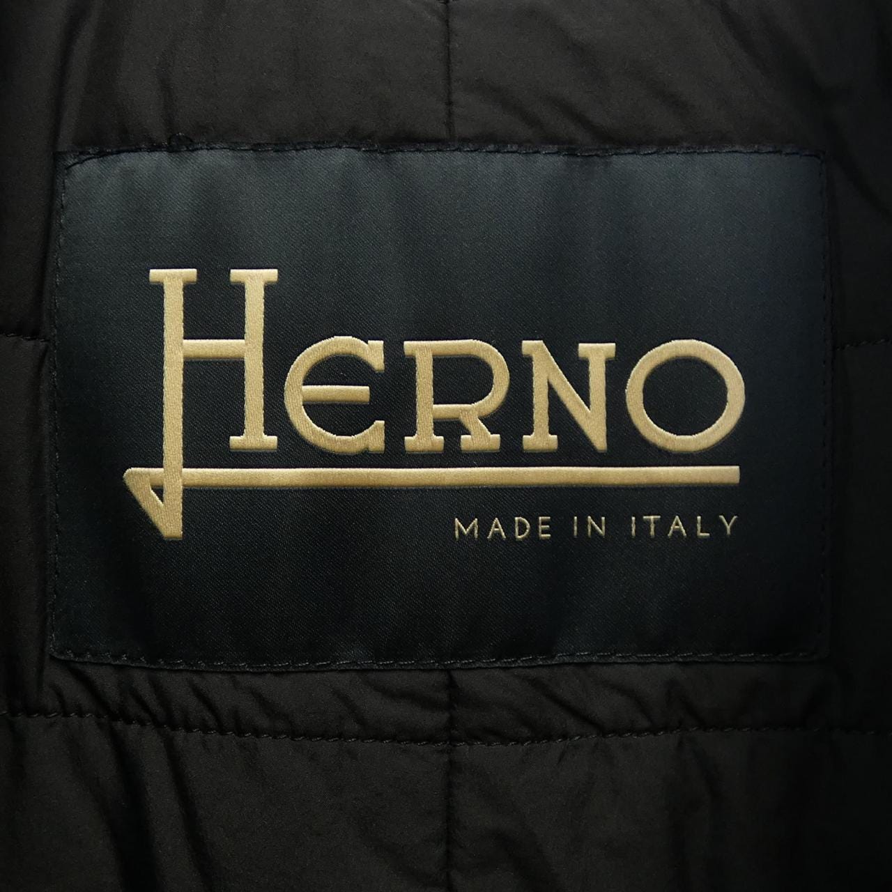 ヘルノ Herno コート