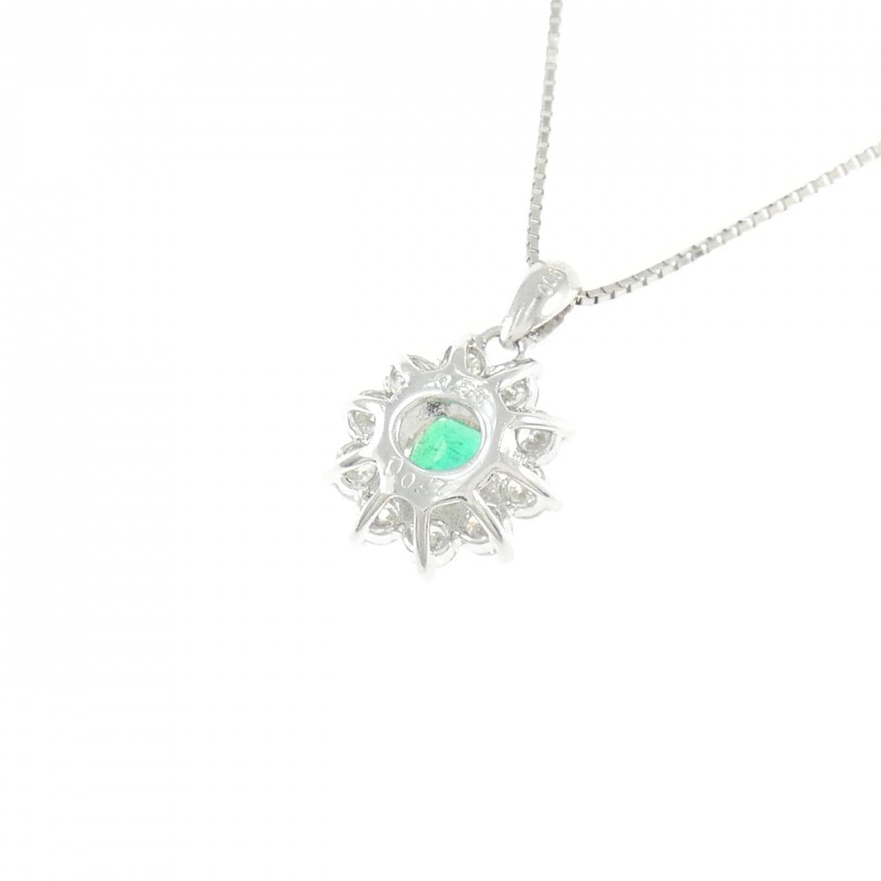 PT900/PT850 エメラルド ネックレス 0.50CT