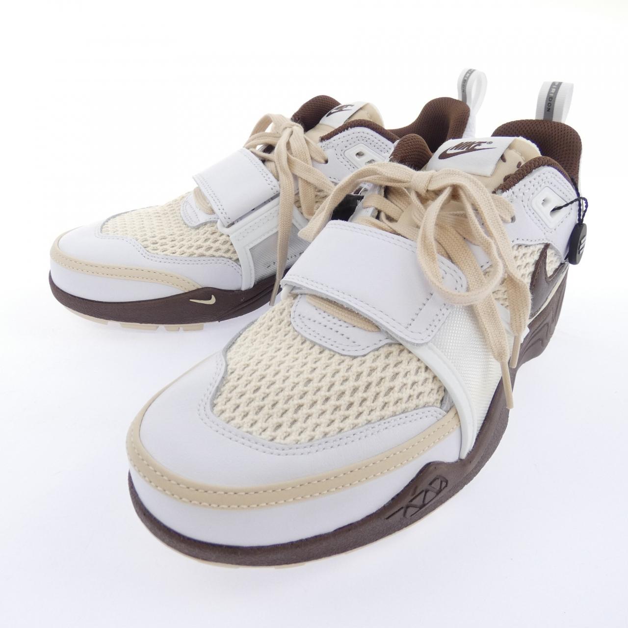 ナイキ NIKE HQ3073 スニーカー