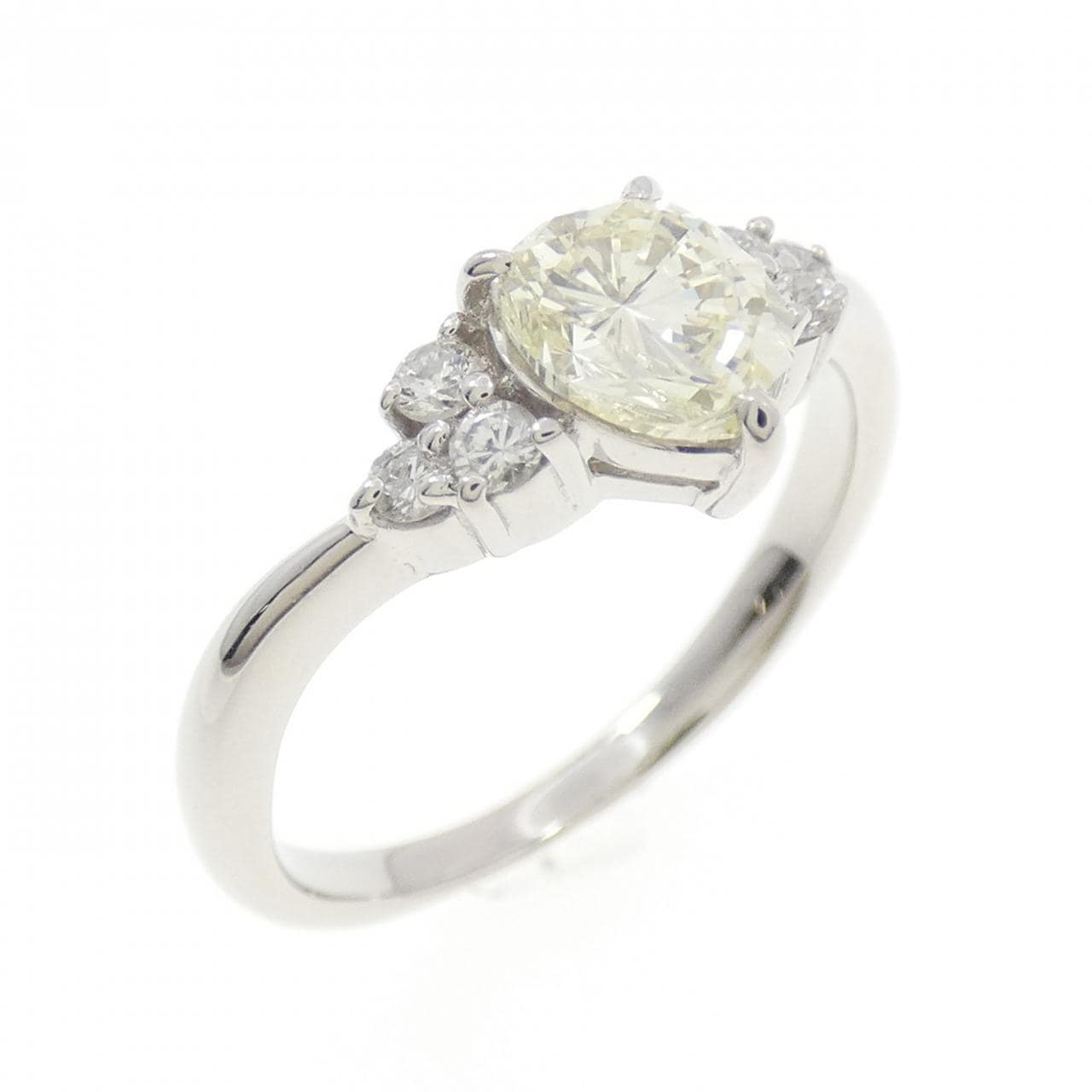 PT900 ダイヤモンド リング 0.67CT