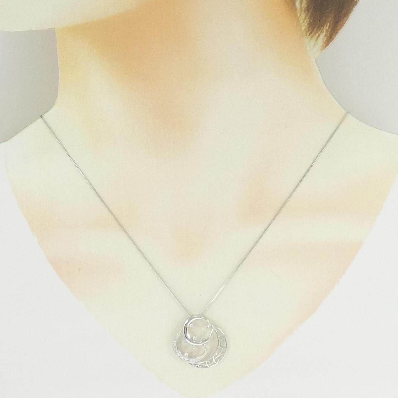 K18WG ムーン ダイヤモンド ネックレス 0.20CT