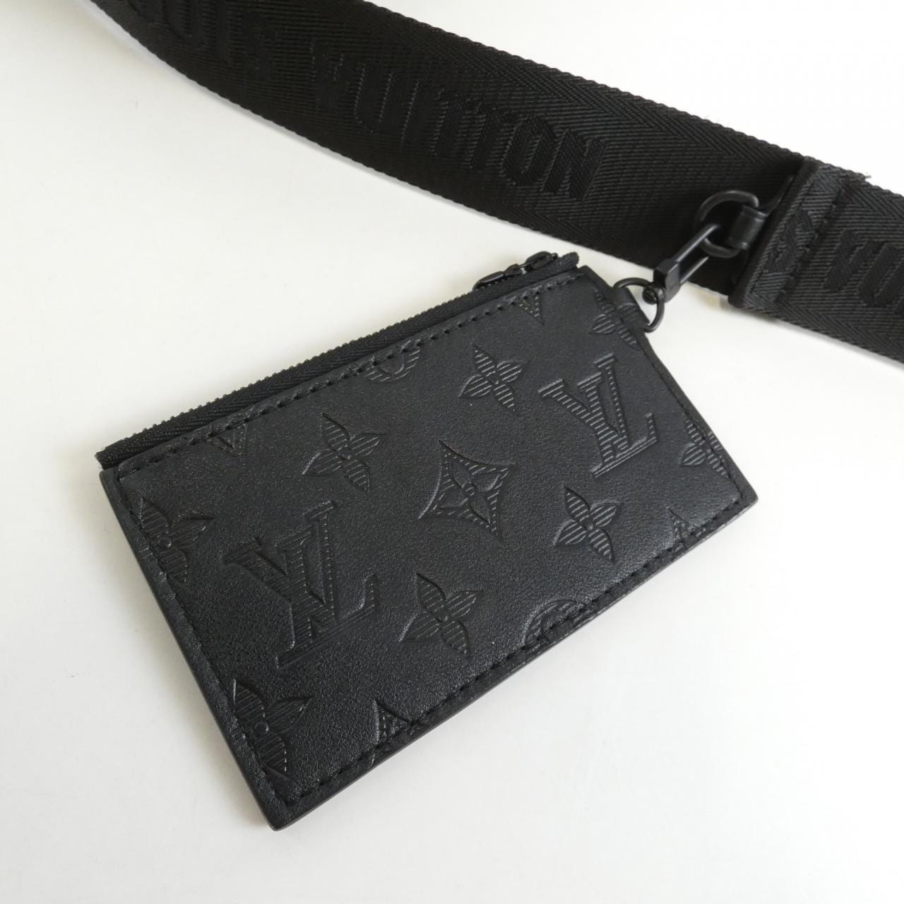 ルイヴィトン モノグラム シャドウ ガストン ウエアラブル ウォレット M81115 ショルダーバッグ