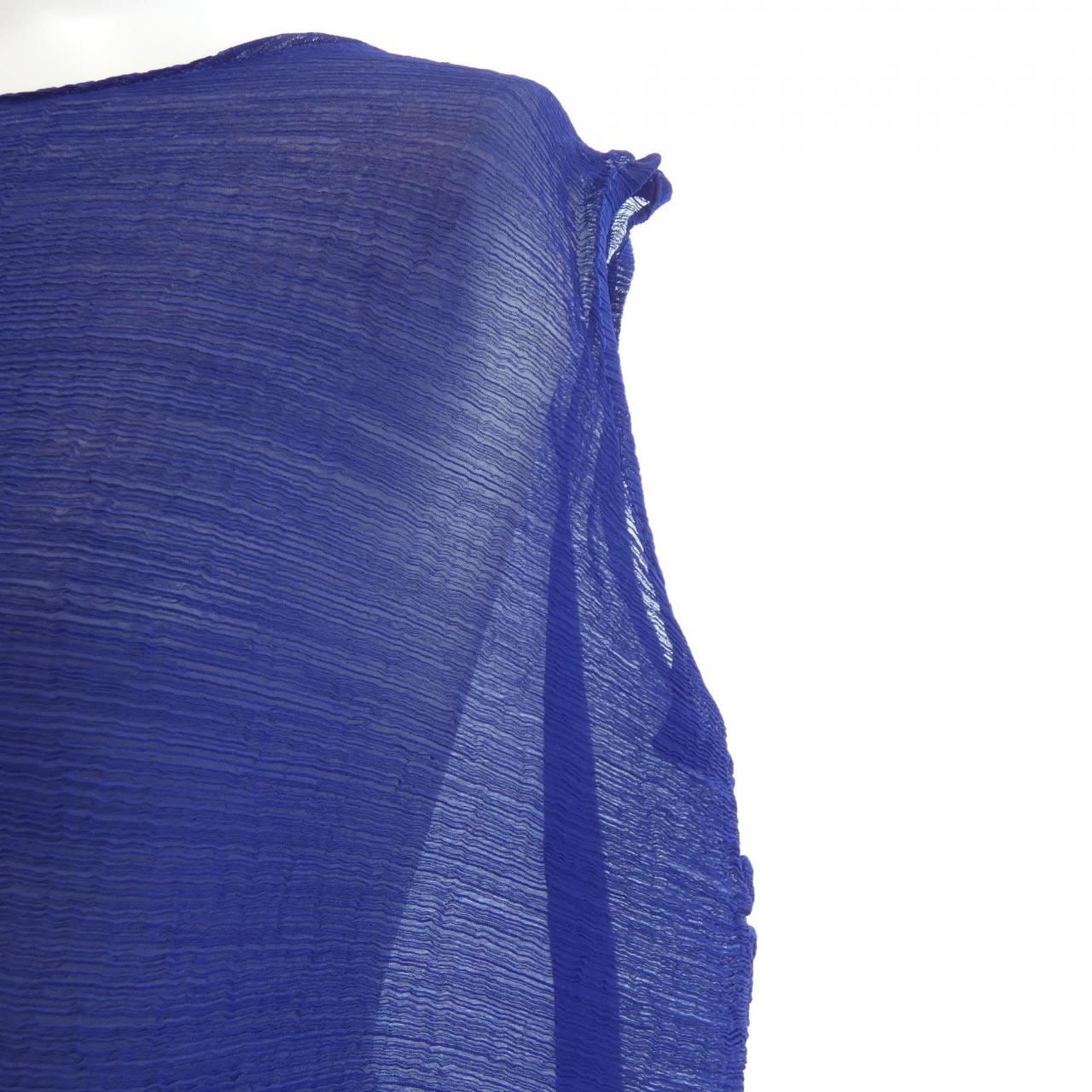 ミーイッセイミヤケ me ISSEY MIYAKE MI81FH153 ワンピース