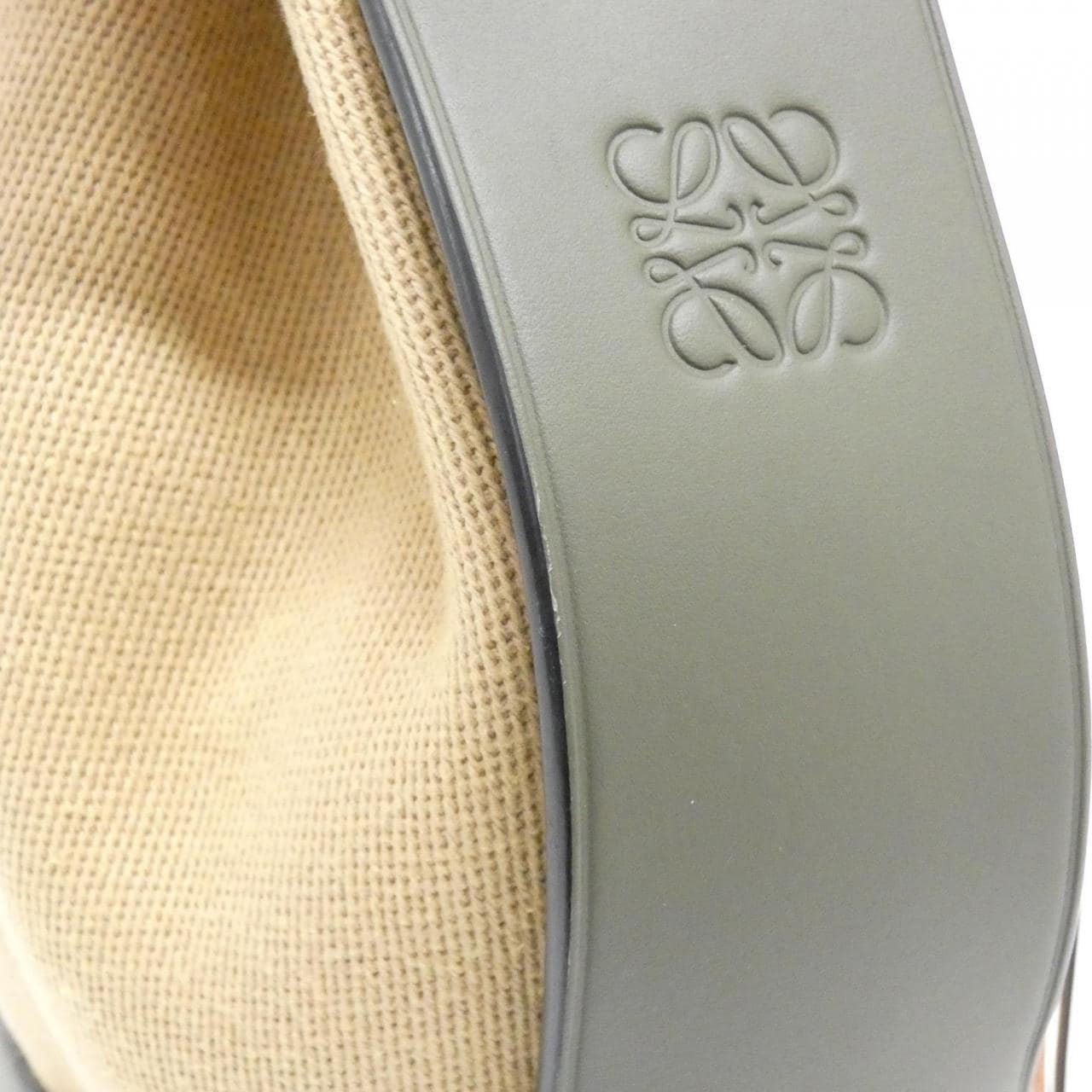 ロエベ バルーン A710AC3X31 ショルダーバッグ