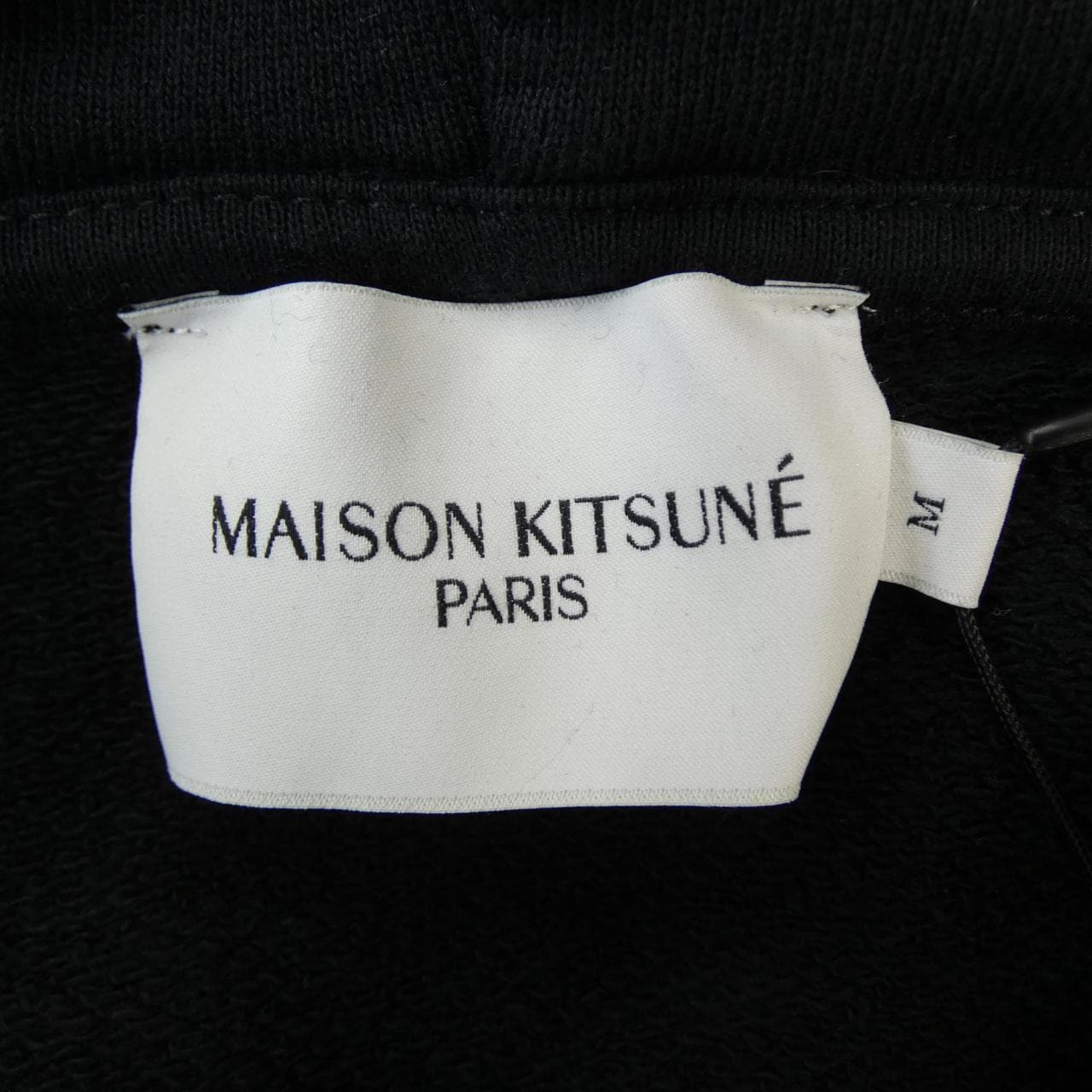 メゾンキツネ MAISON KITSUNE IU00353KM0001 パーカー