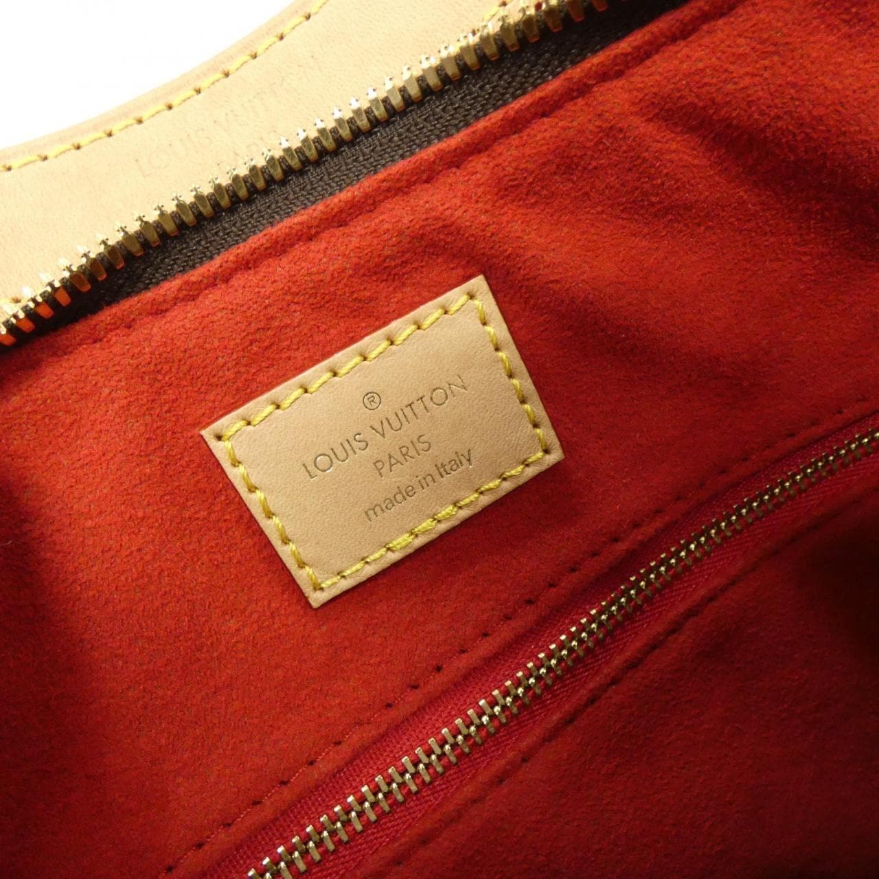 ルイヴィトン モノグラム スラウチィ PM M11952 ショルダーバッグ