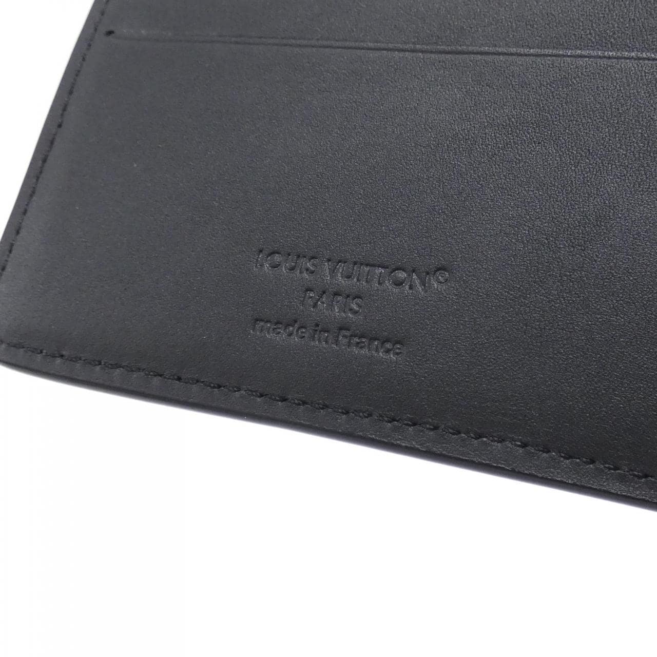 ルイヴィトン LVアエログラム ポルトフォイユ ミュルティプル M69829 札入れ