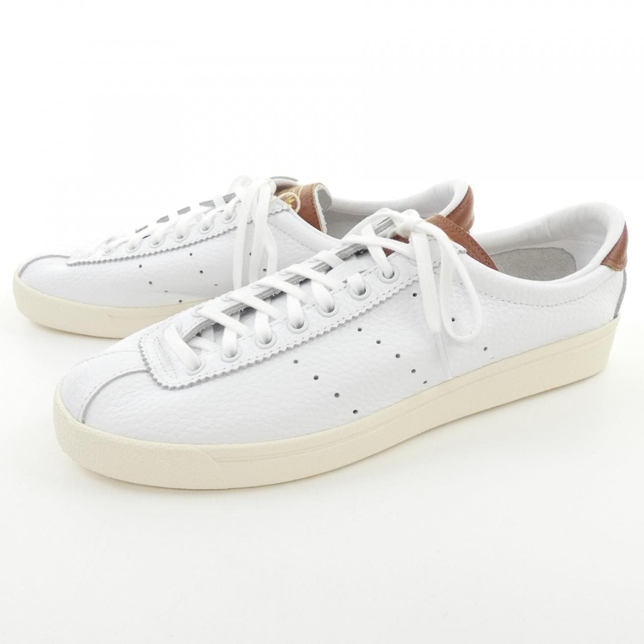 アディダス ADIDAS シューズ