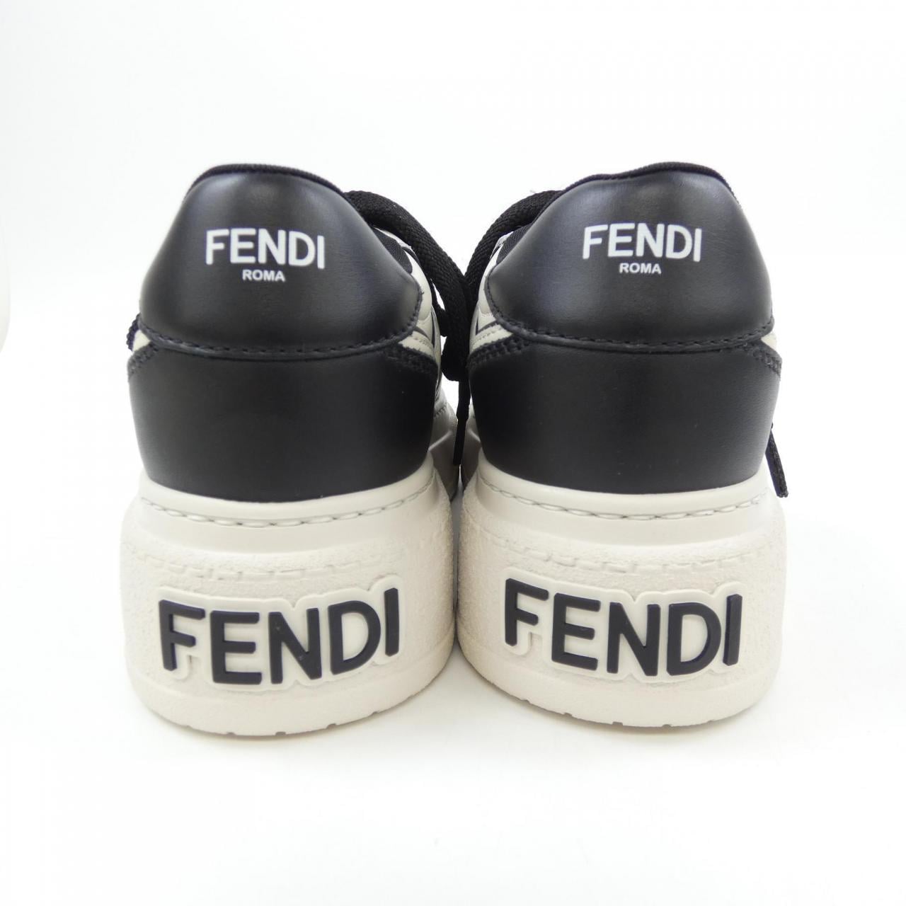 フェンディ FENDI スニーカー
