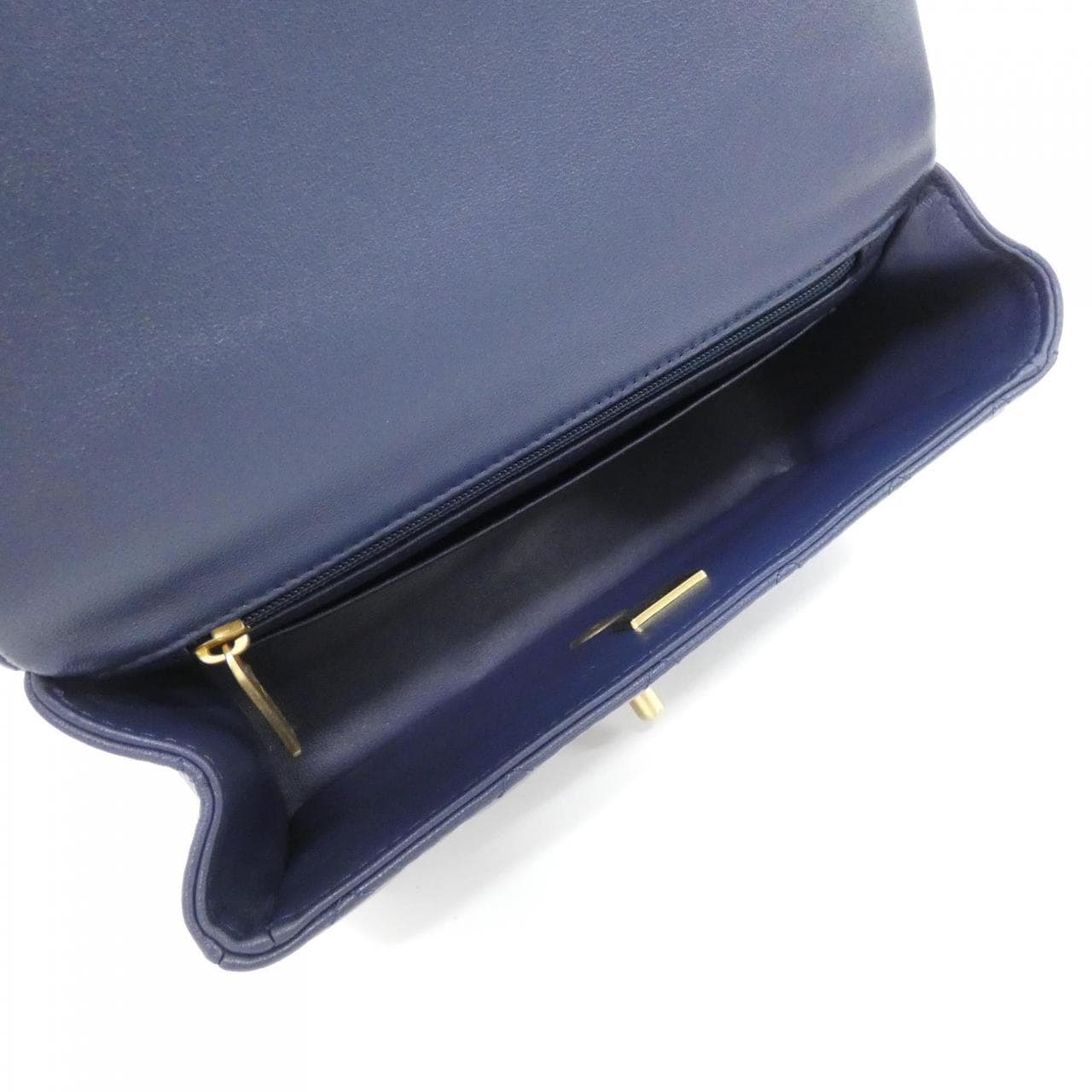 CHANEL AS2431 包
